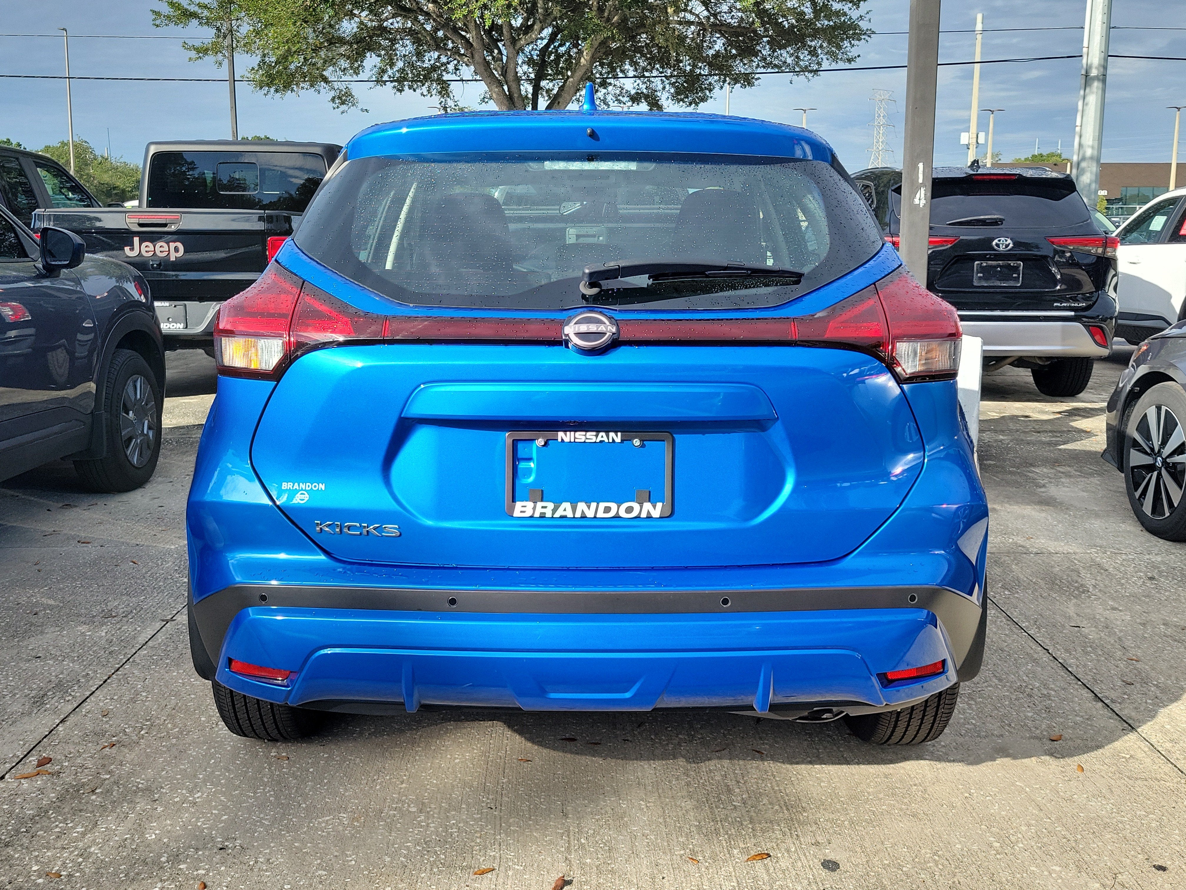 2024 Nissan Kicks S