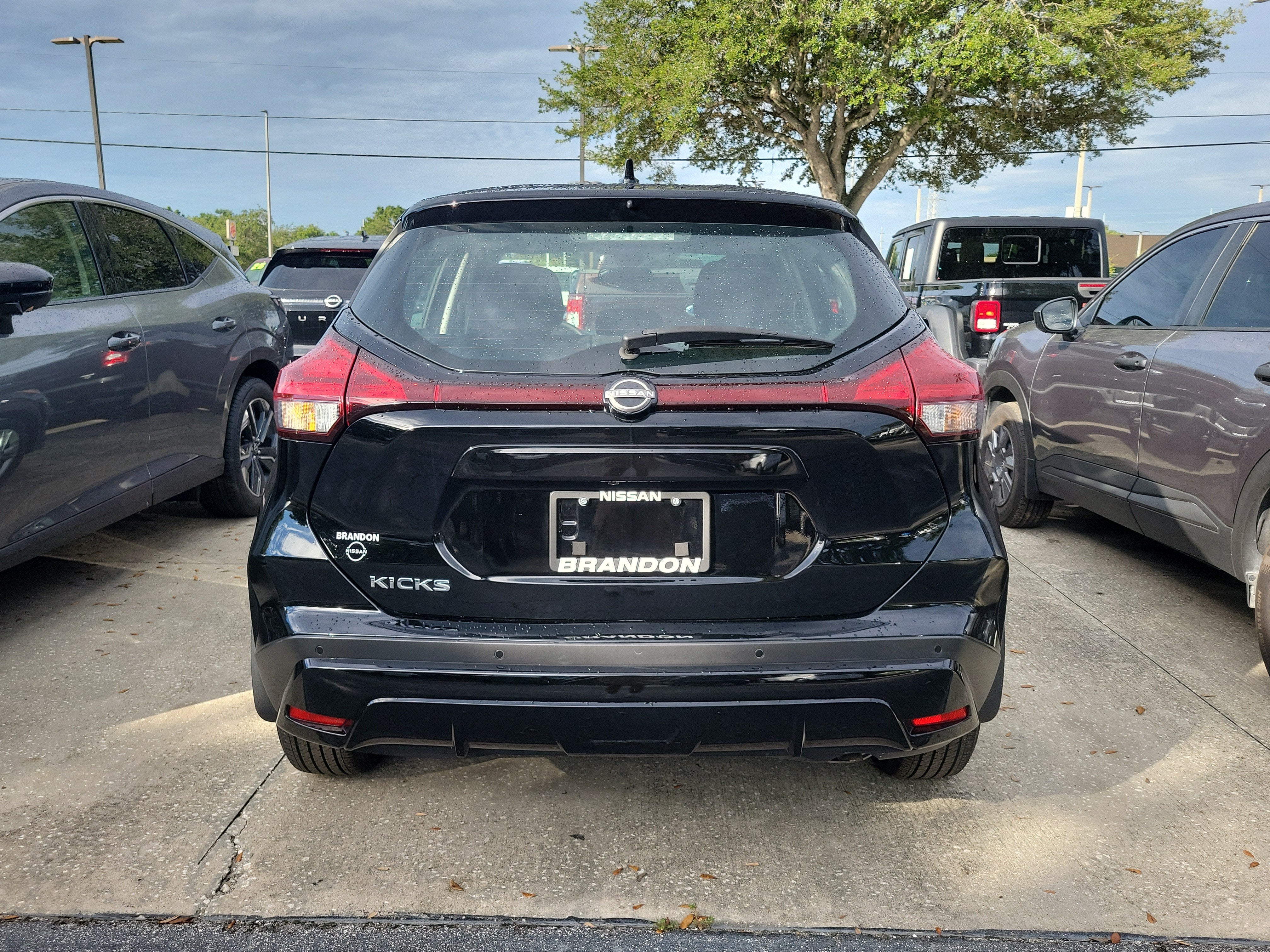 2024 Nissan Kicks S