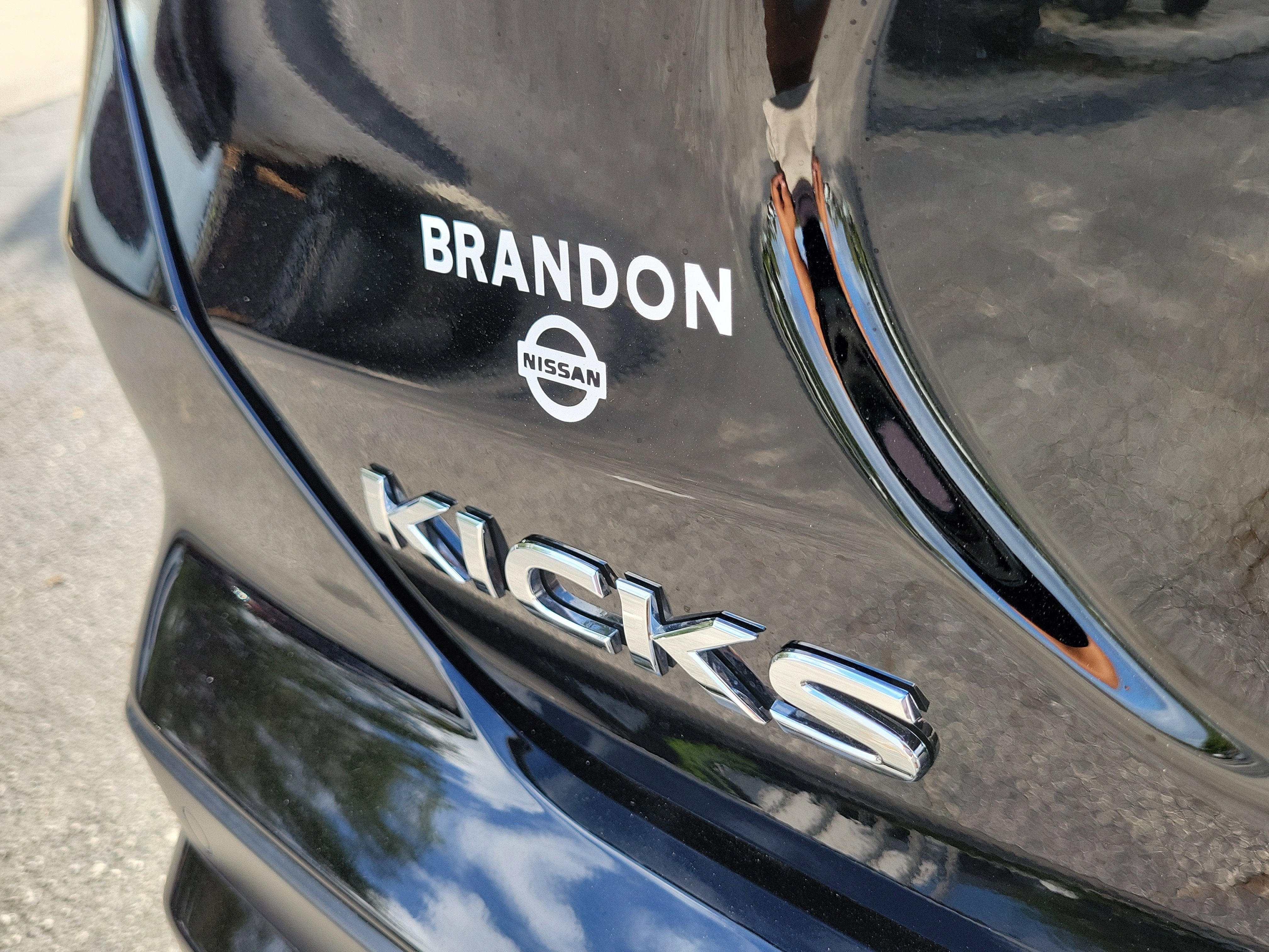 2024 Nissan Kicks S