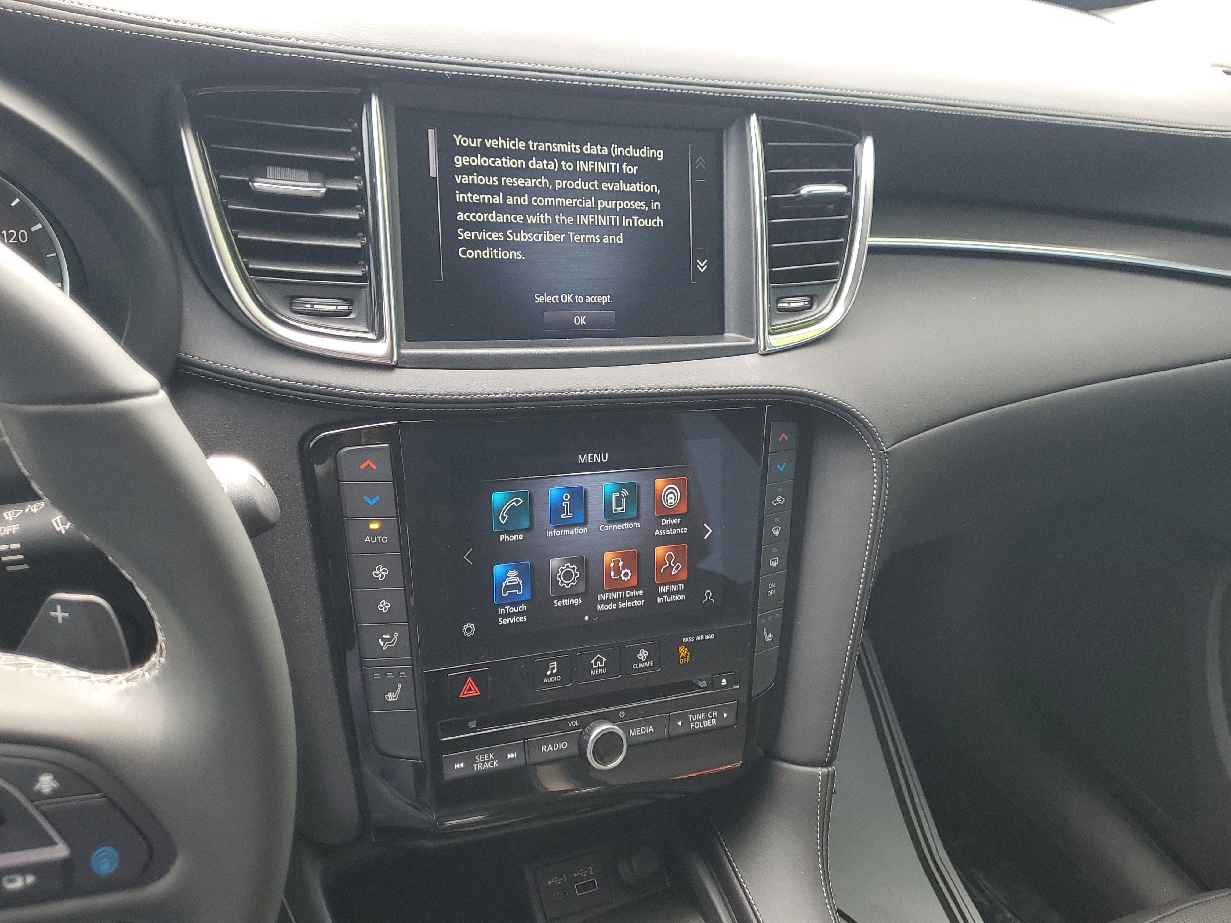 2023 INFINITI QX50 LUXE