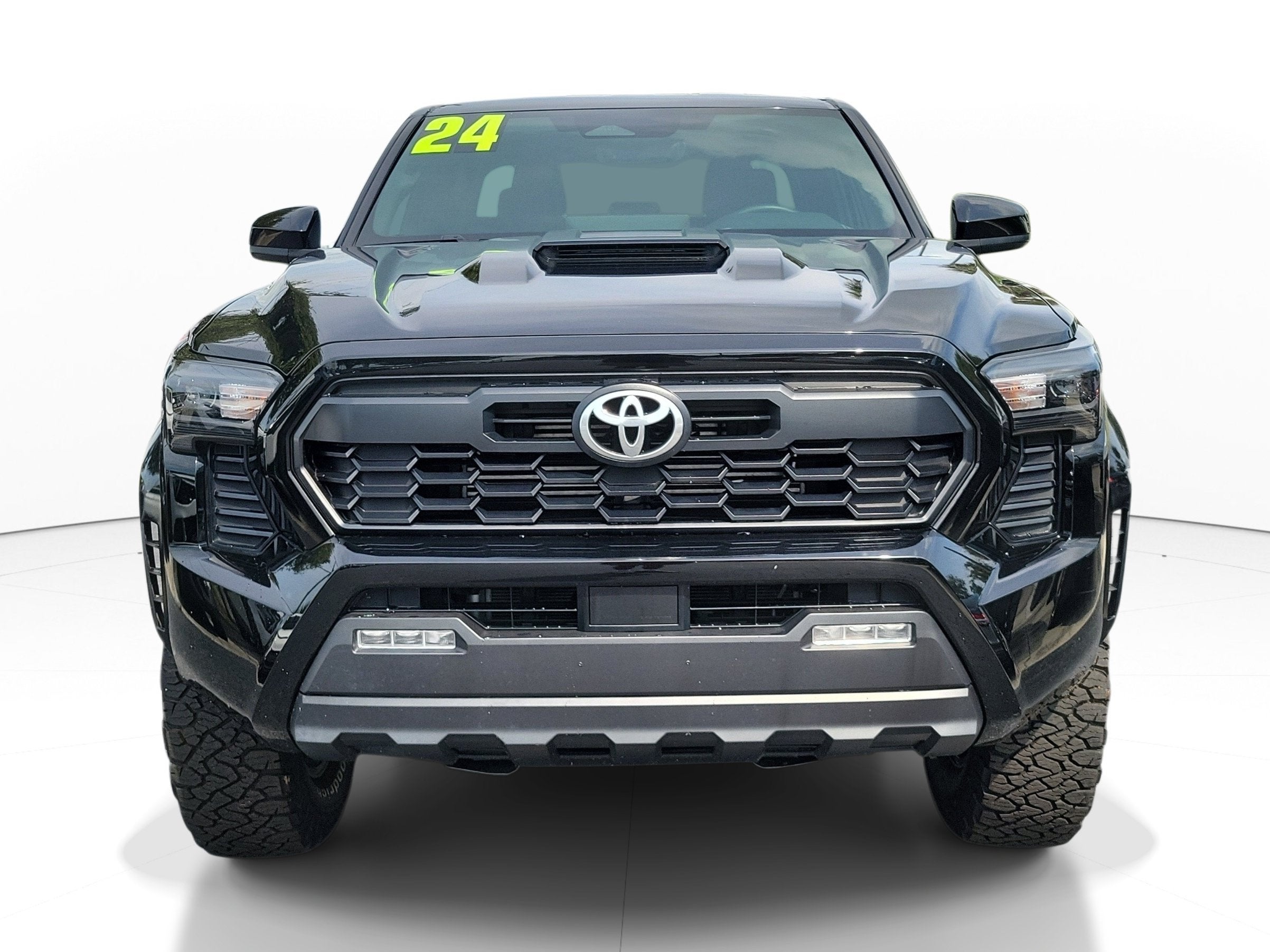 2024 Toyota Tacoma 4WD TRD Sport Hybrid