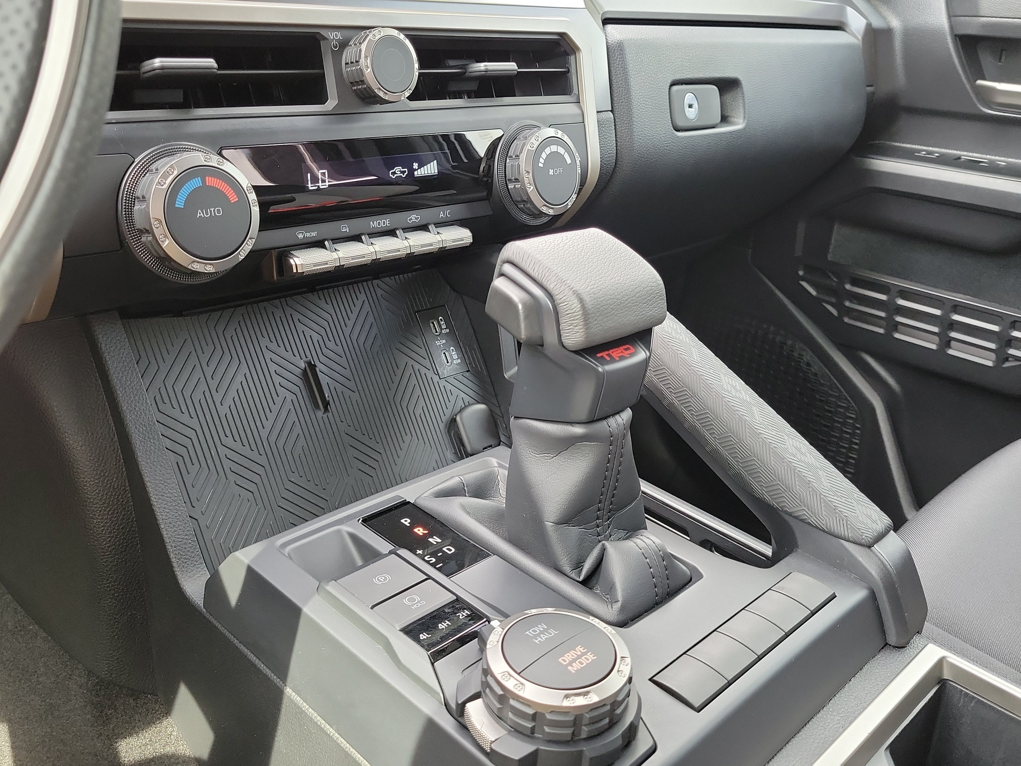 2024 Toyota Tacoma 4WD TRD Sport Hybrid