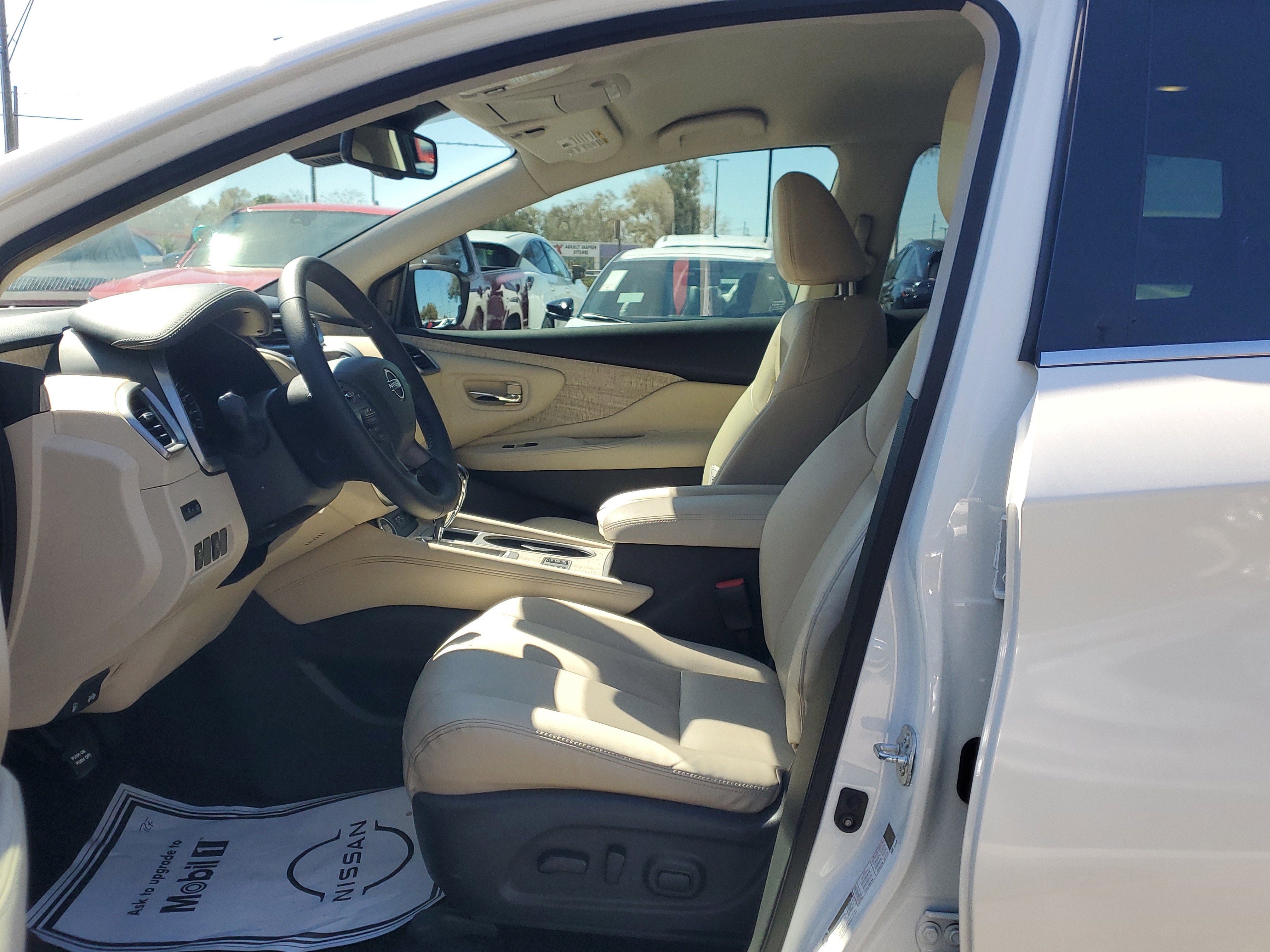 2023 Nissan Murano SV