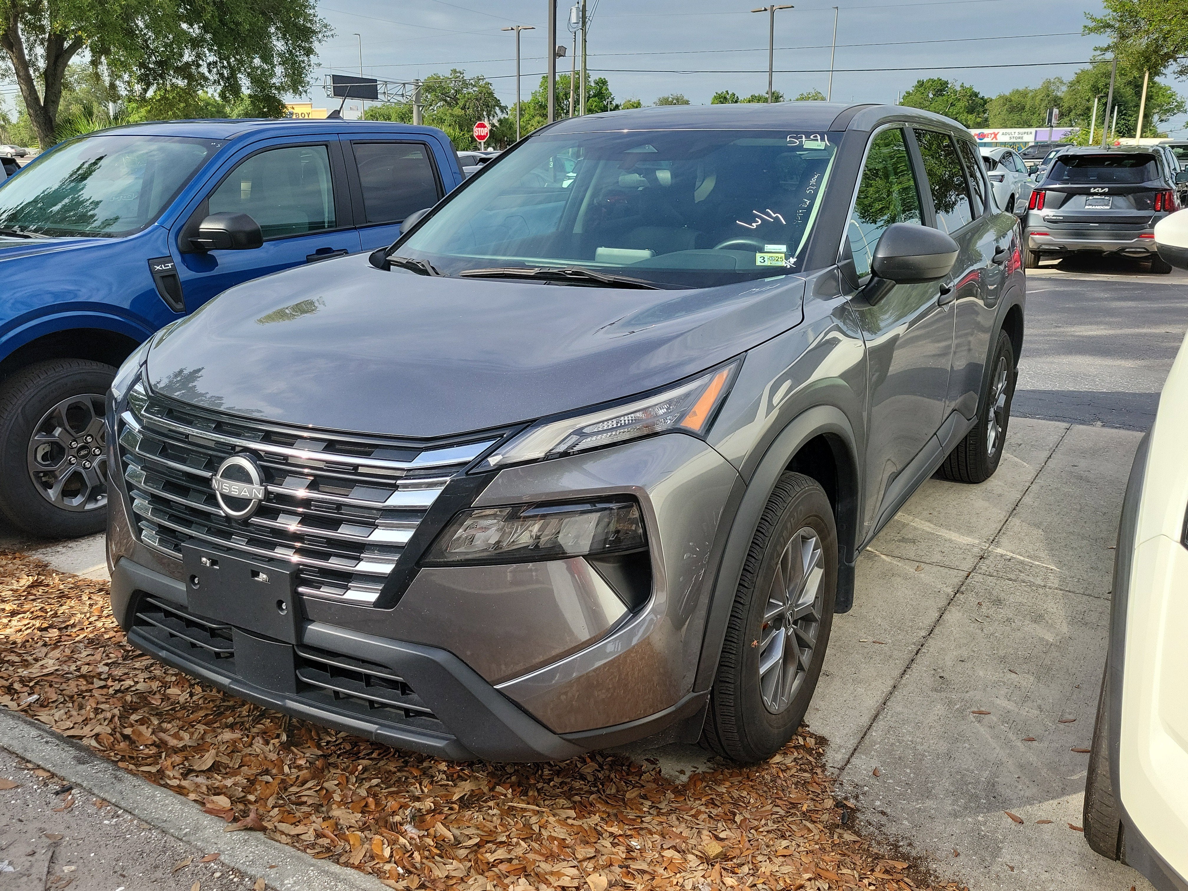 2024 Nissan Rogue S