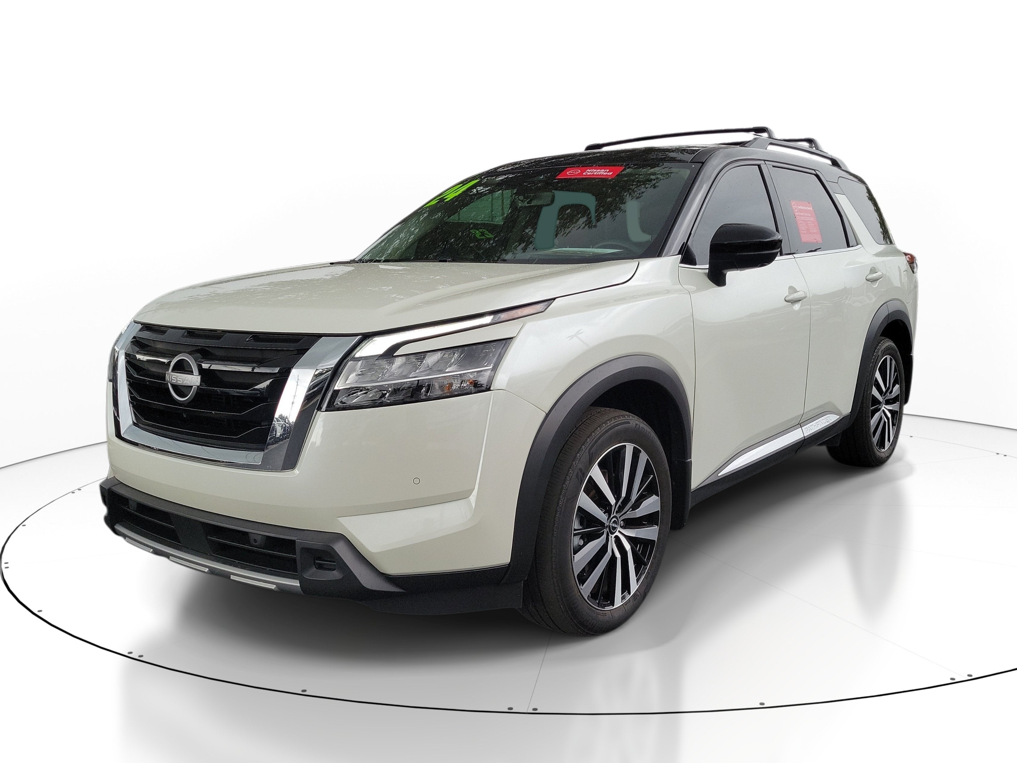 2024 Nissan Pathfinder Platinum