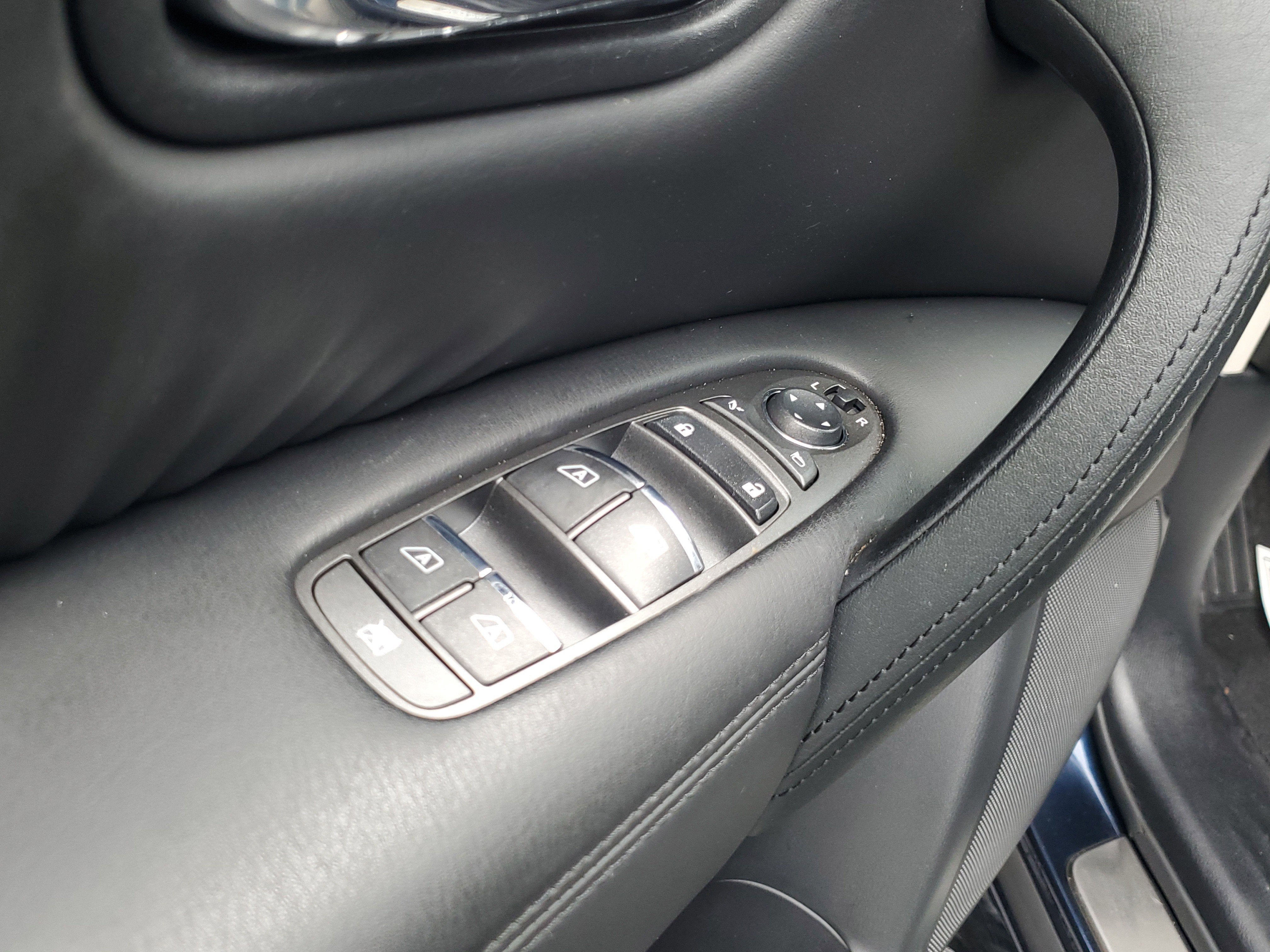 2021 Nissan Armada SL