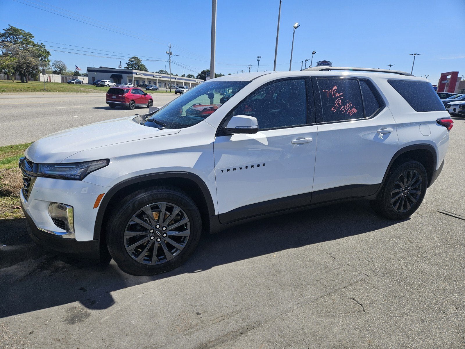 2023 Chevrolet Traverse RS