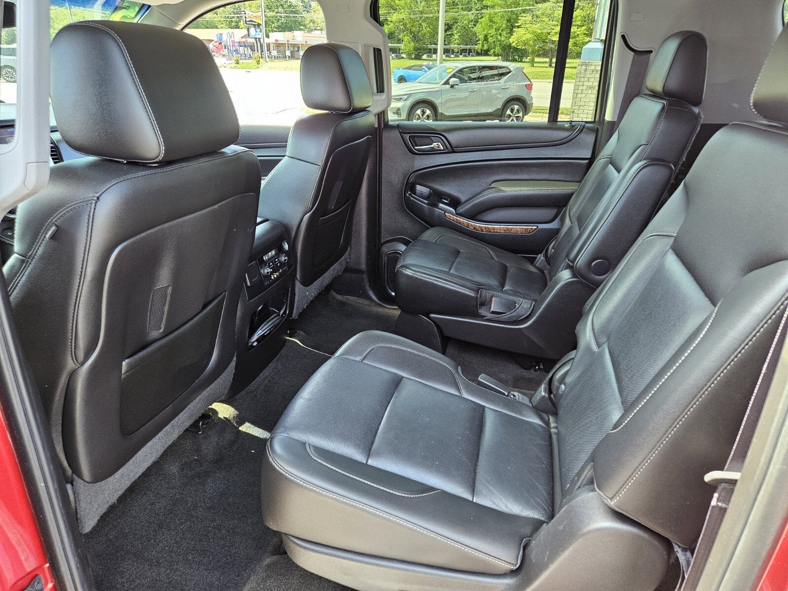 2015 Chevrolet Suburban LTZ