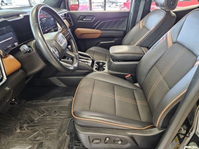 2023 GMC Canyon 4WD AT4