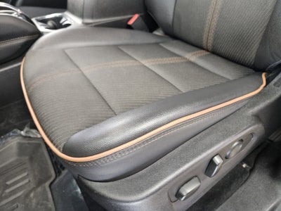 2023 GMC Canyon 4WD AT4