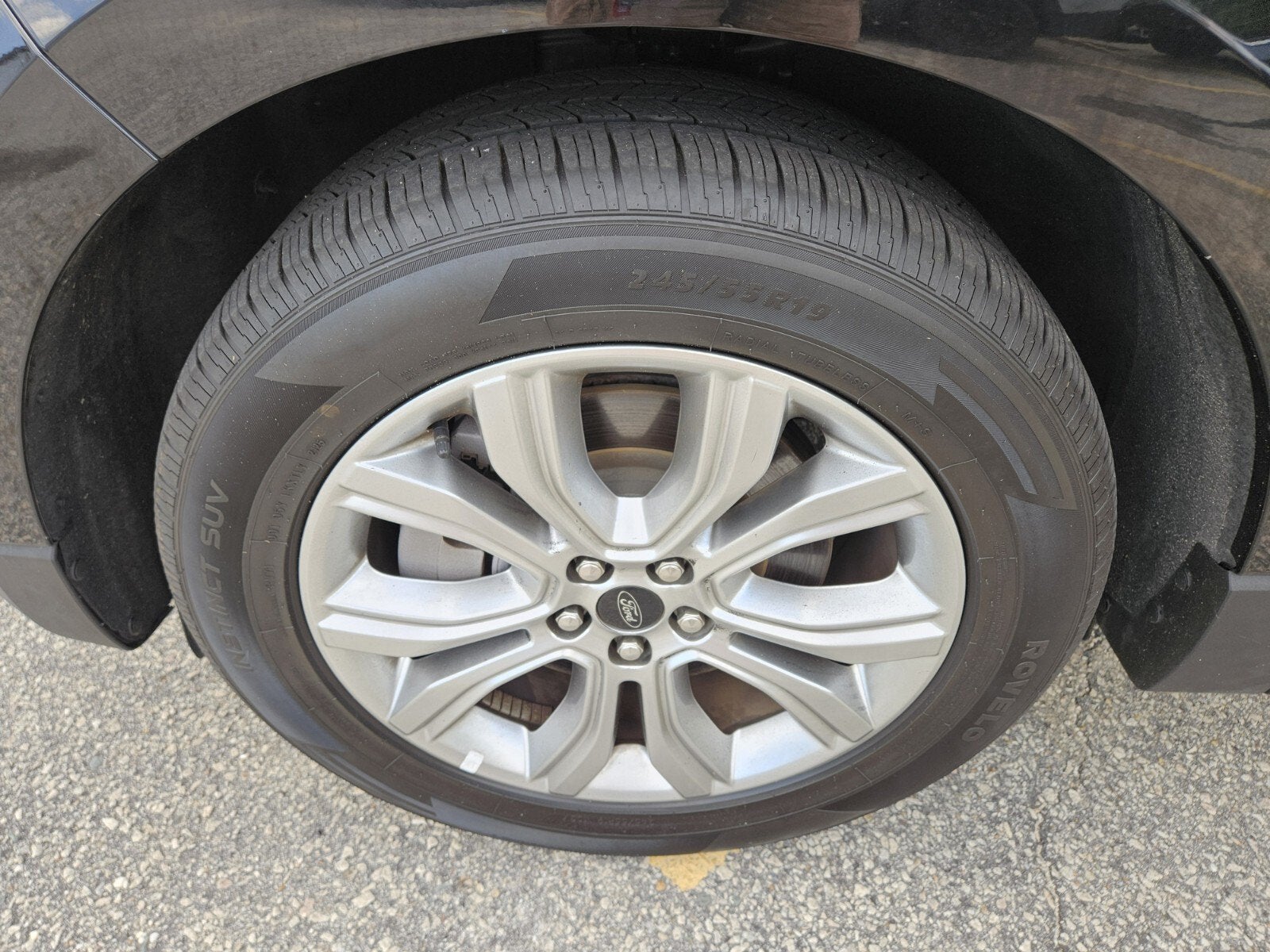 2024 Ford Edge Titanium