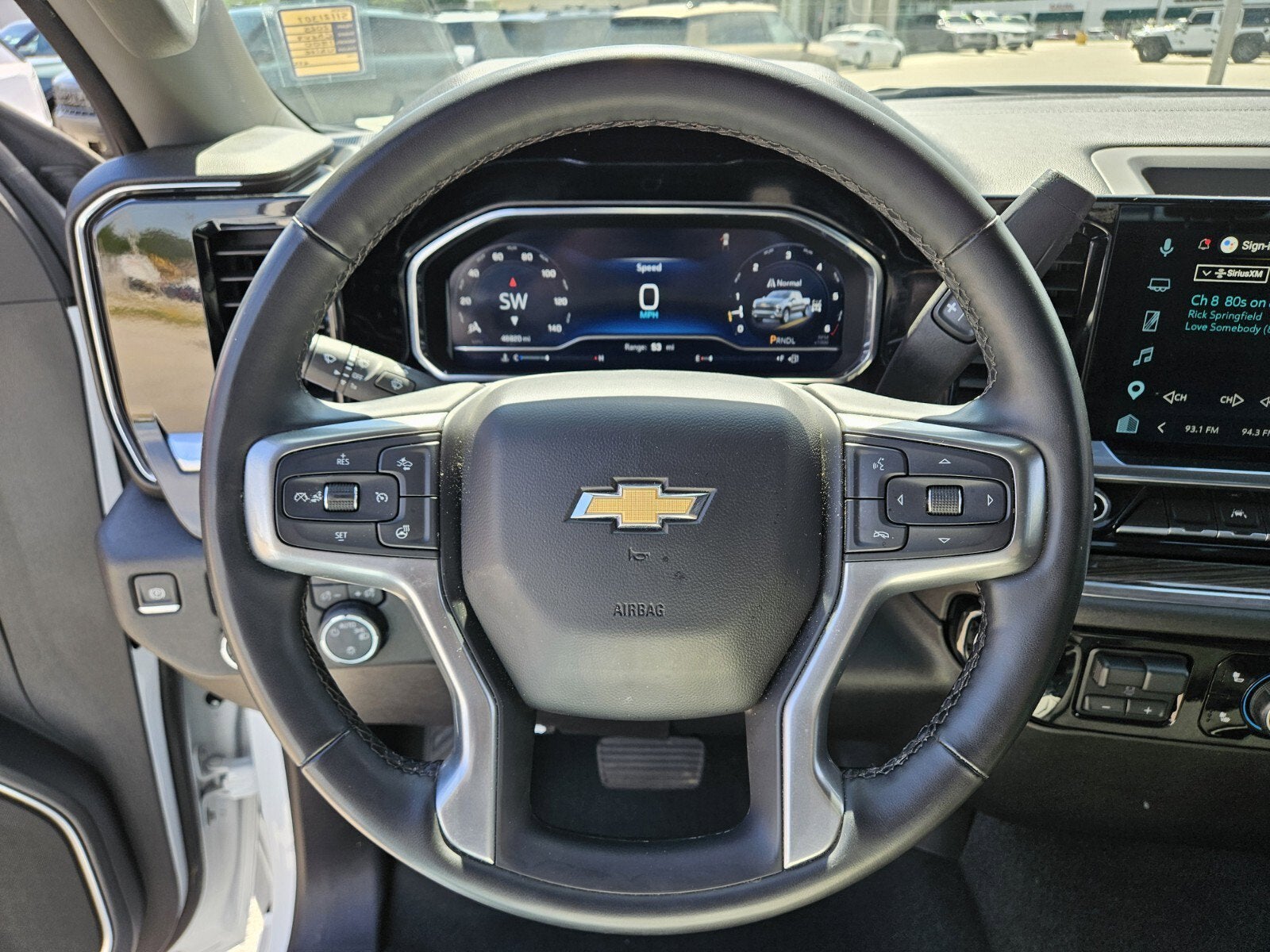 2025 Chevrolet Silverado 1500 LT
