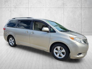 2015 Toyota Sienna LE AAS