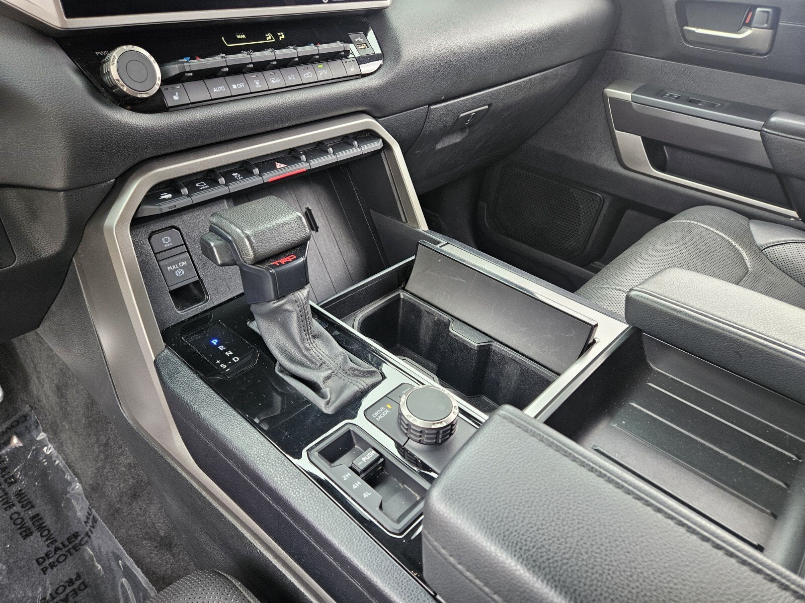 2023 Toyota Sequoia SR5
