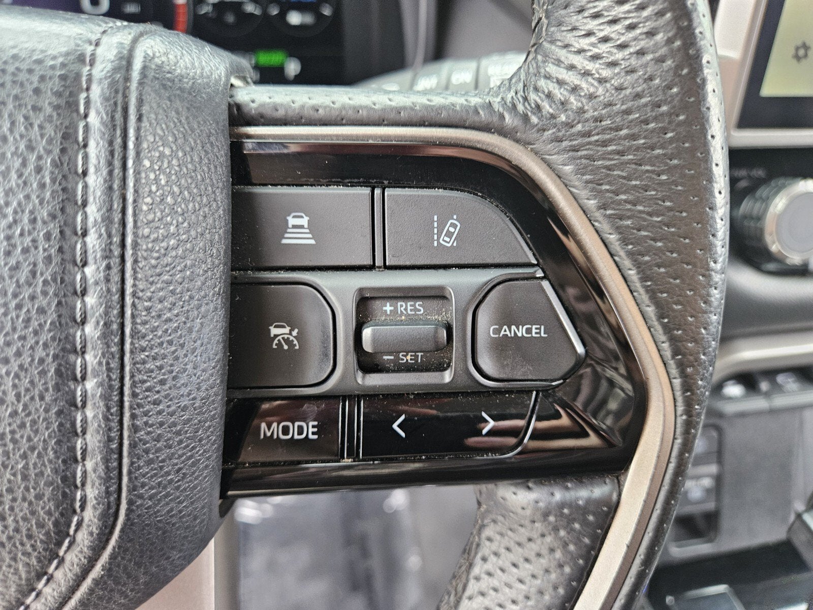 2023 Toyota Sequoia SR5