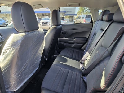 2026 Mitsubishi Outlander Sport SE