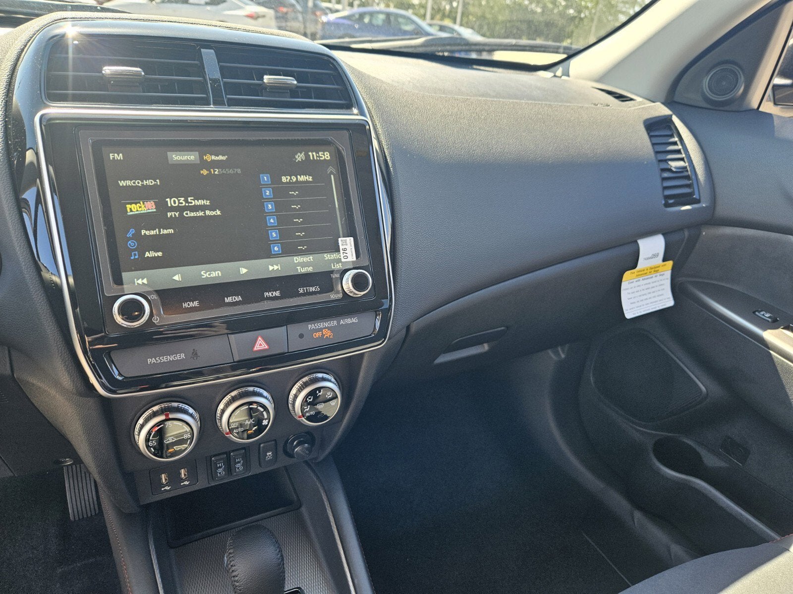 2025 Mitsubishi Outlander Sport Base
