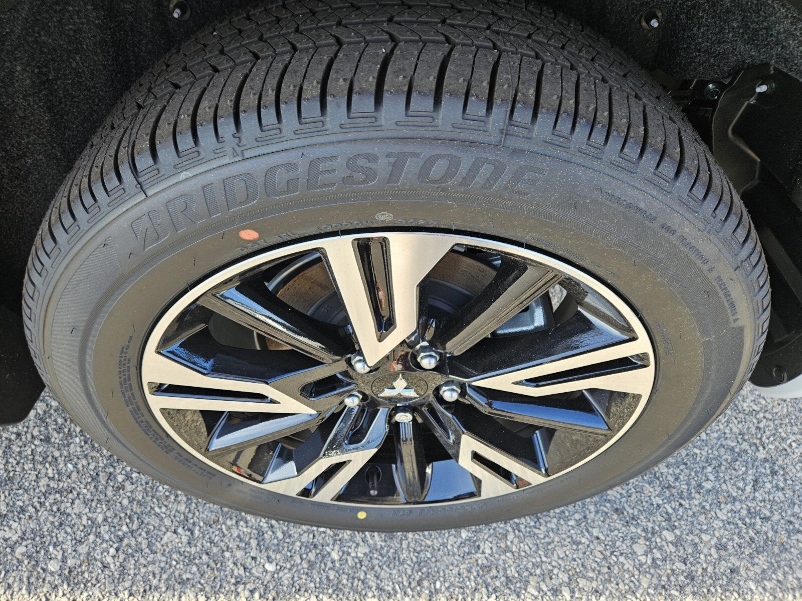 2026 Mitsubishi Eclipse Cross Base