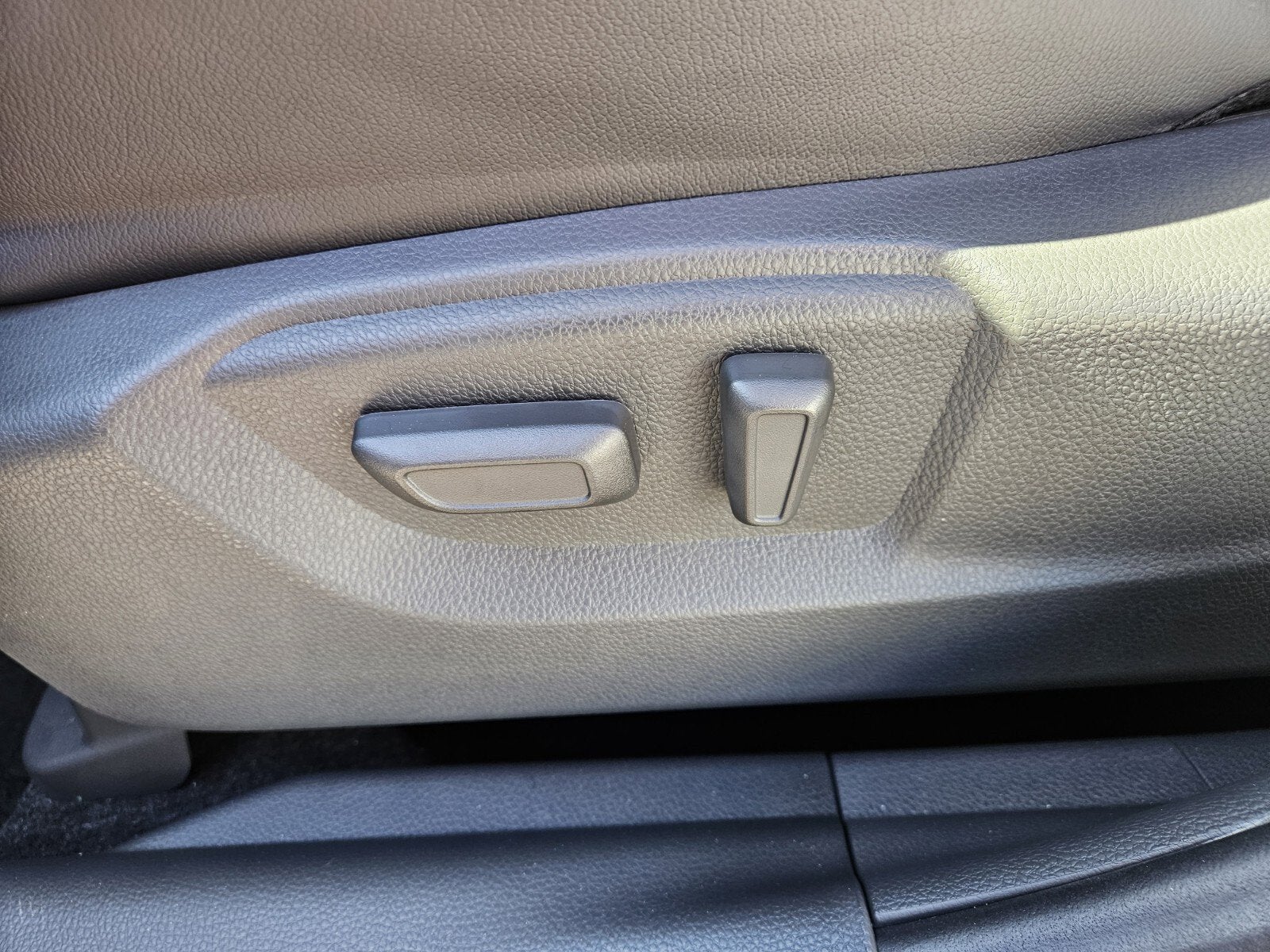 2026 Mitsubishi Eclipse Cross Base