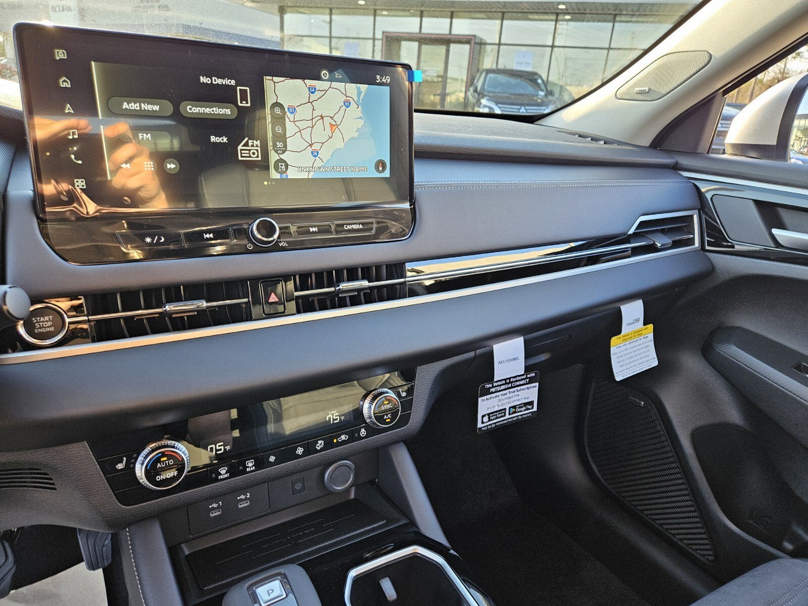 2026 Mitsubishi Outlander Base