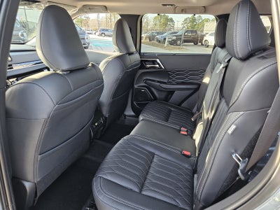 2026 Mitsubishi Outlander SEL