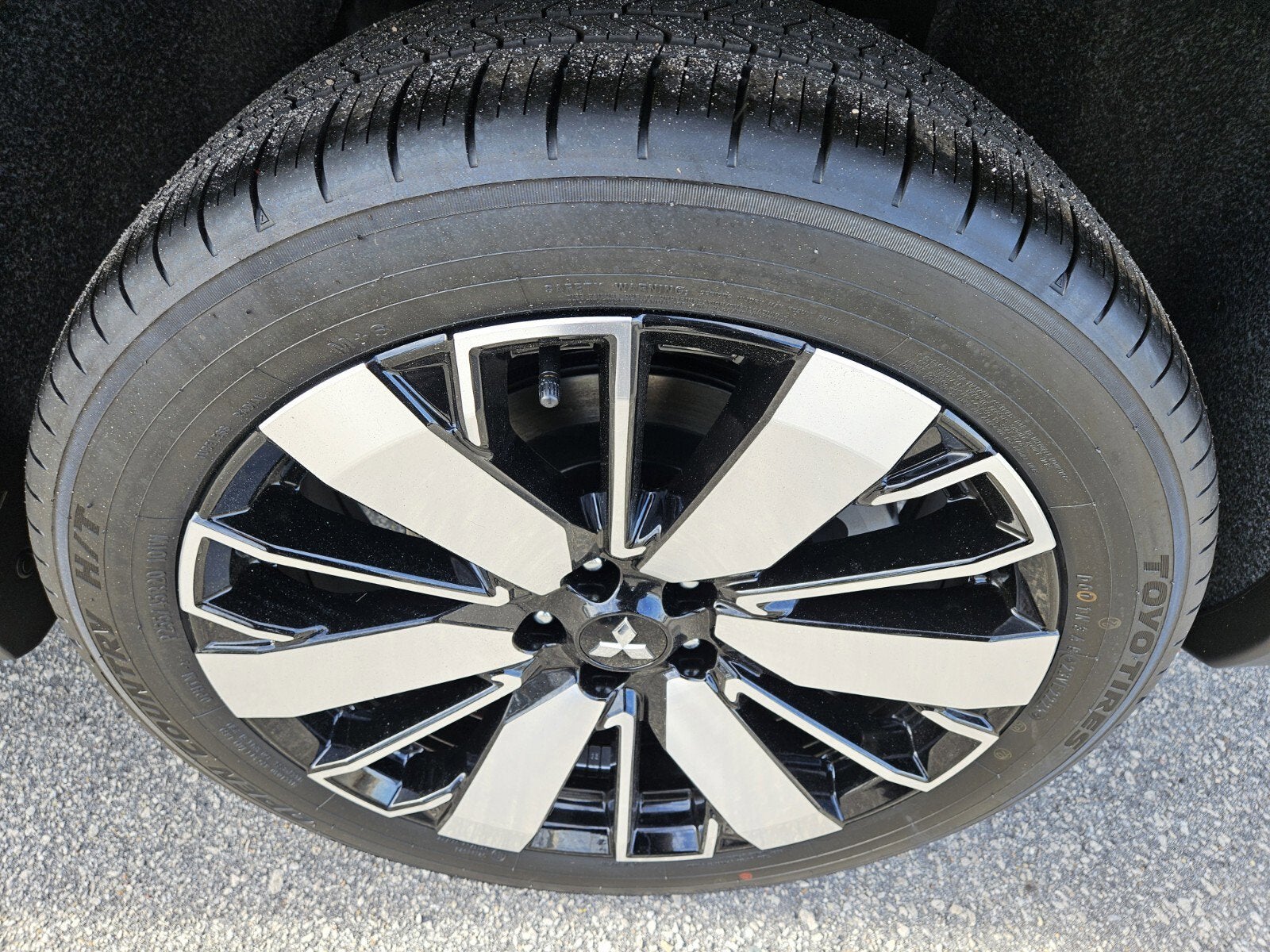 2026 Mitsubishi Outlander SEL