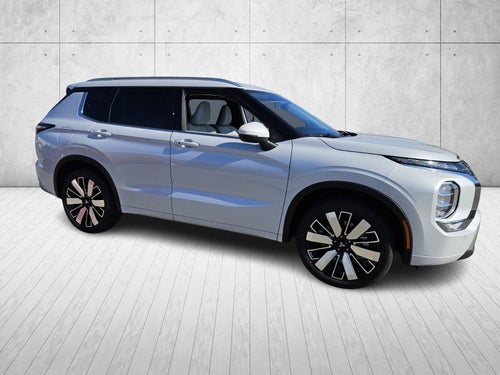 2026 Mitsubishi Outlander SEL