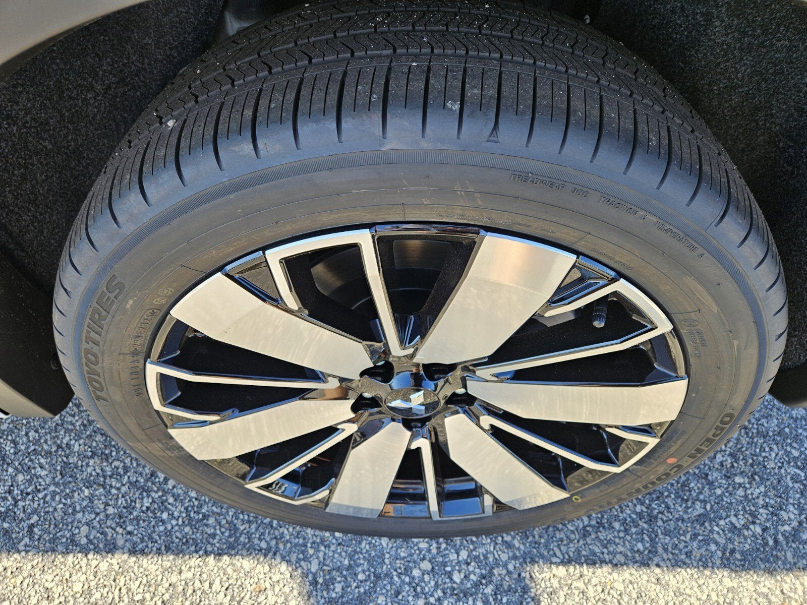 2026 Mitsubishi Outlander SEL