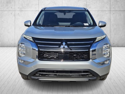 2026 Mitsubishi Outlander ES