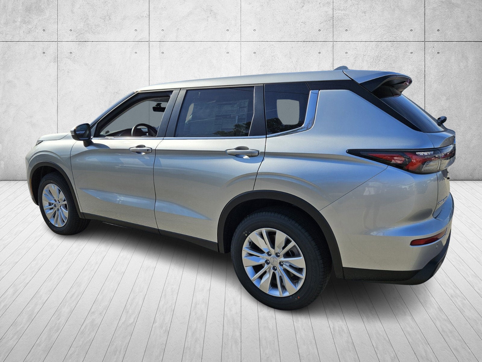 2026 Mitsubishi Outlander ES