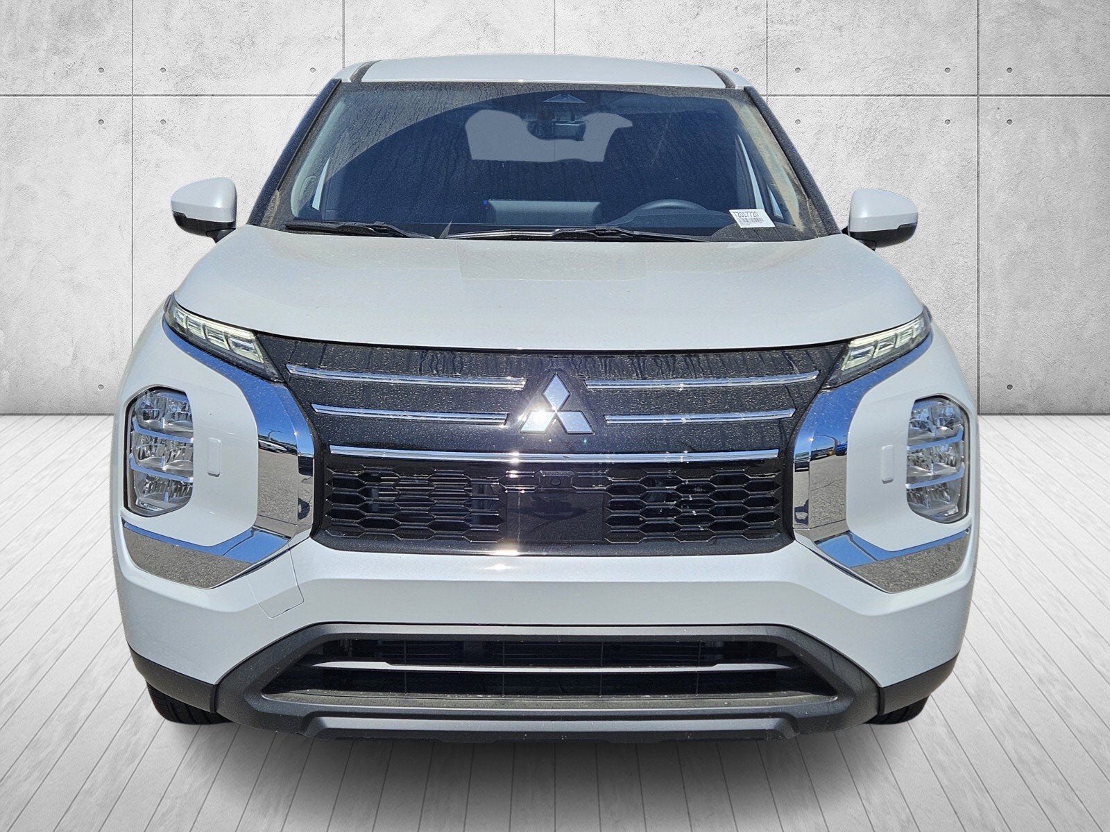 2026 Mitsubishi Outlander ES