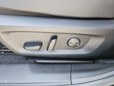 2026 Mitsubishi Outlander Base