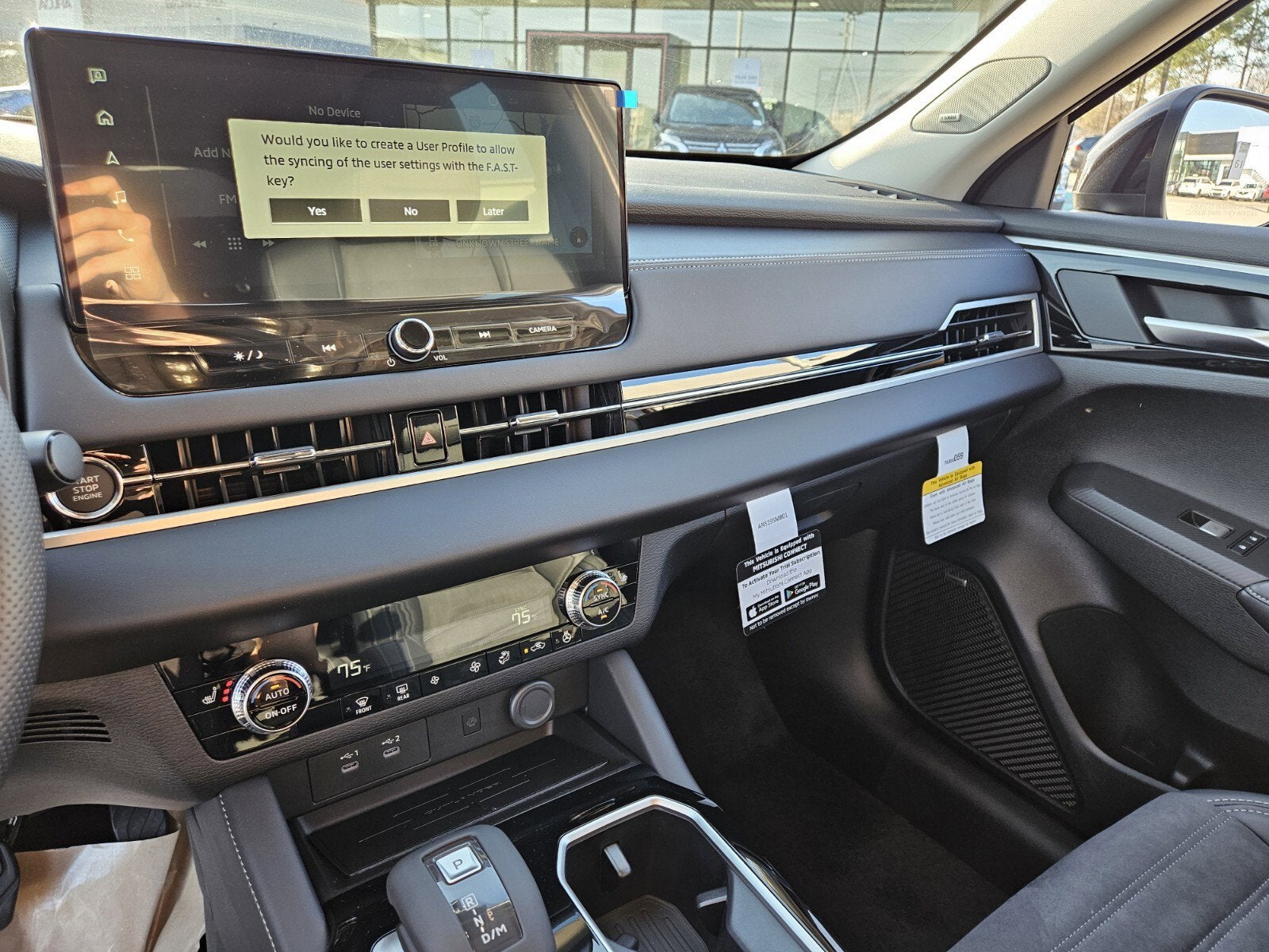 2026 Mitsubishi Outlander Base