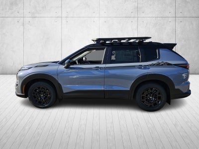 2026 Mitsubishi Outlander Base