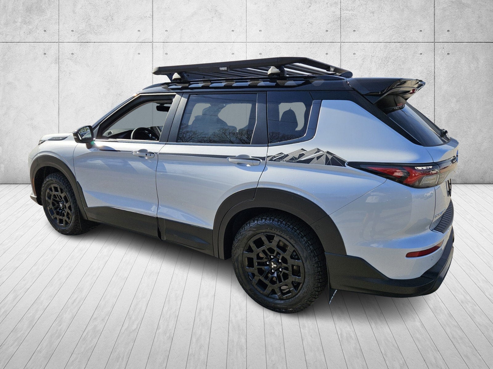 2026 Mitsubishi Outlander Base