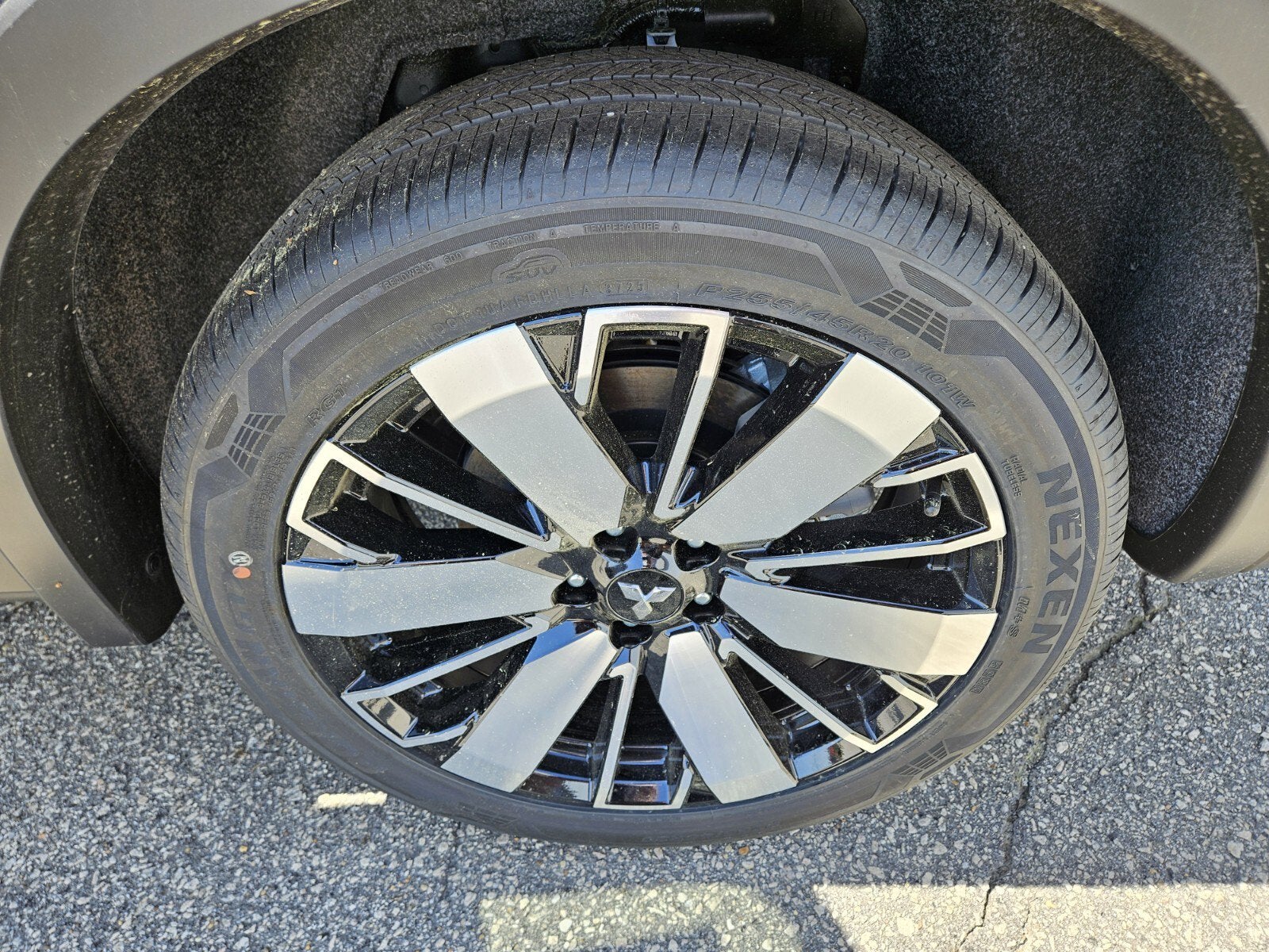 2026 Mitsubishi Outlander SE