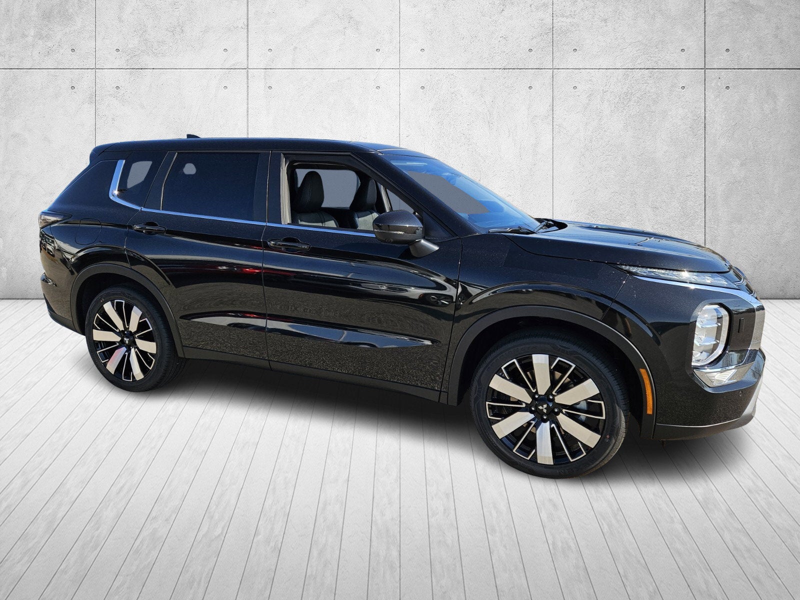 2026 Mitsubishi Outlander Base