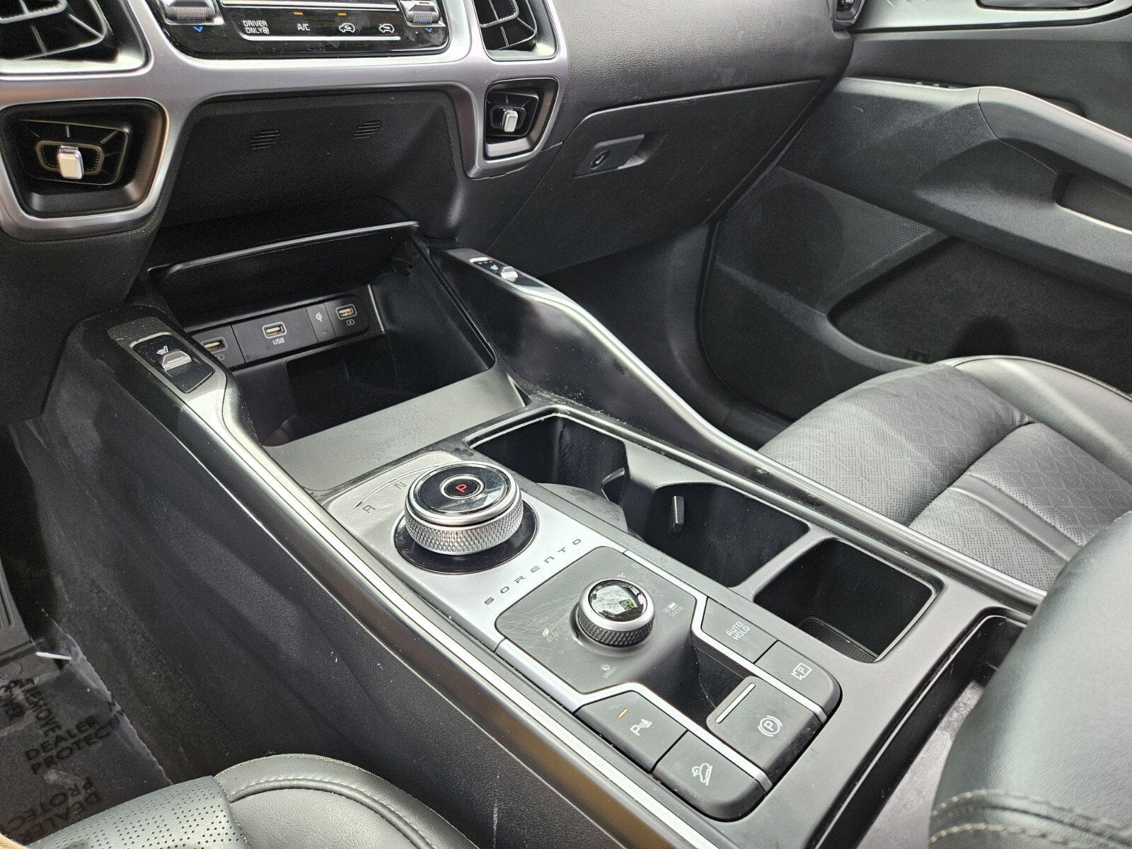 2023 Kia Sorento Hybrid EX