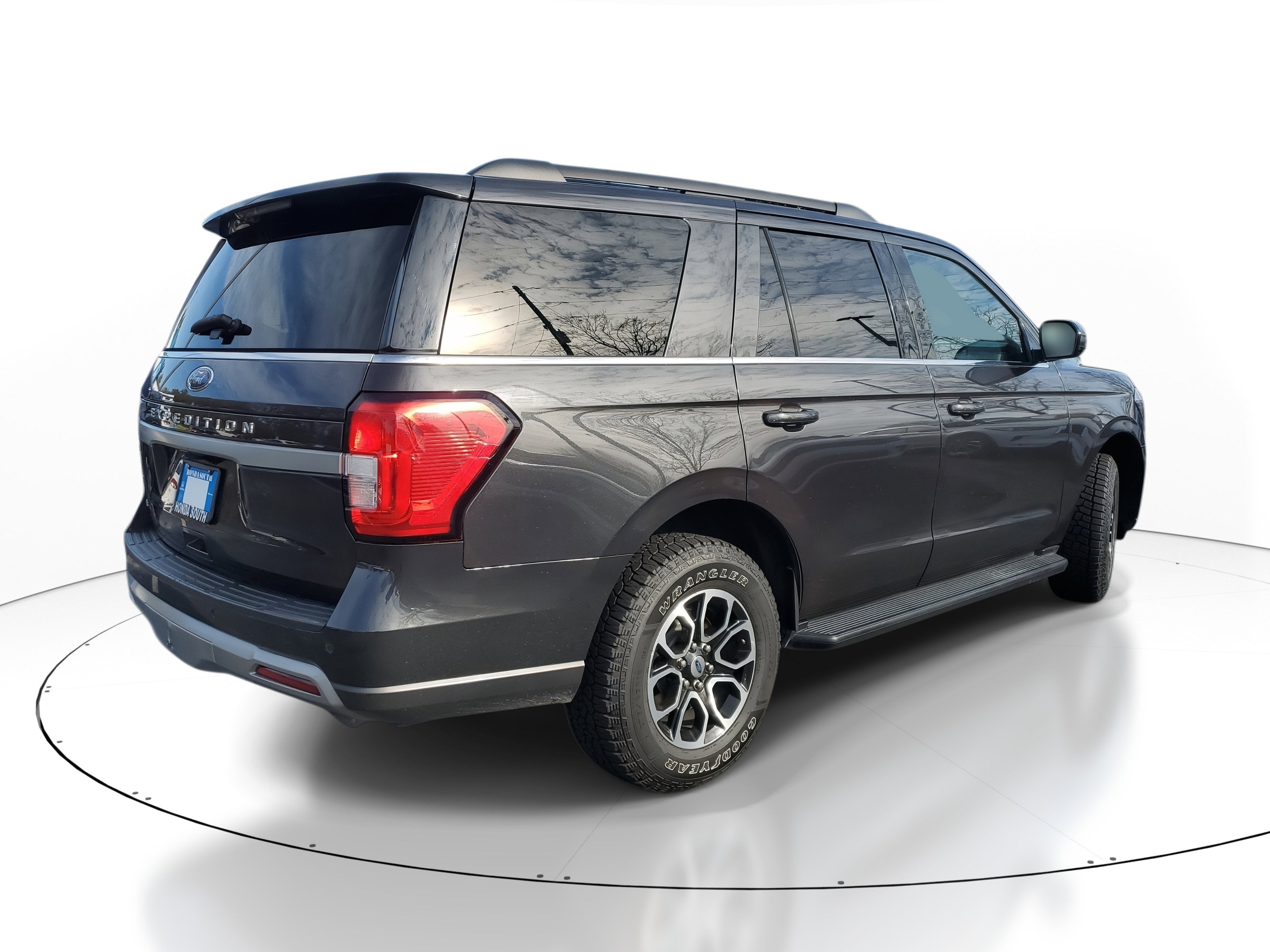 2024 Ford Expedition XLT