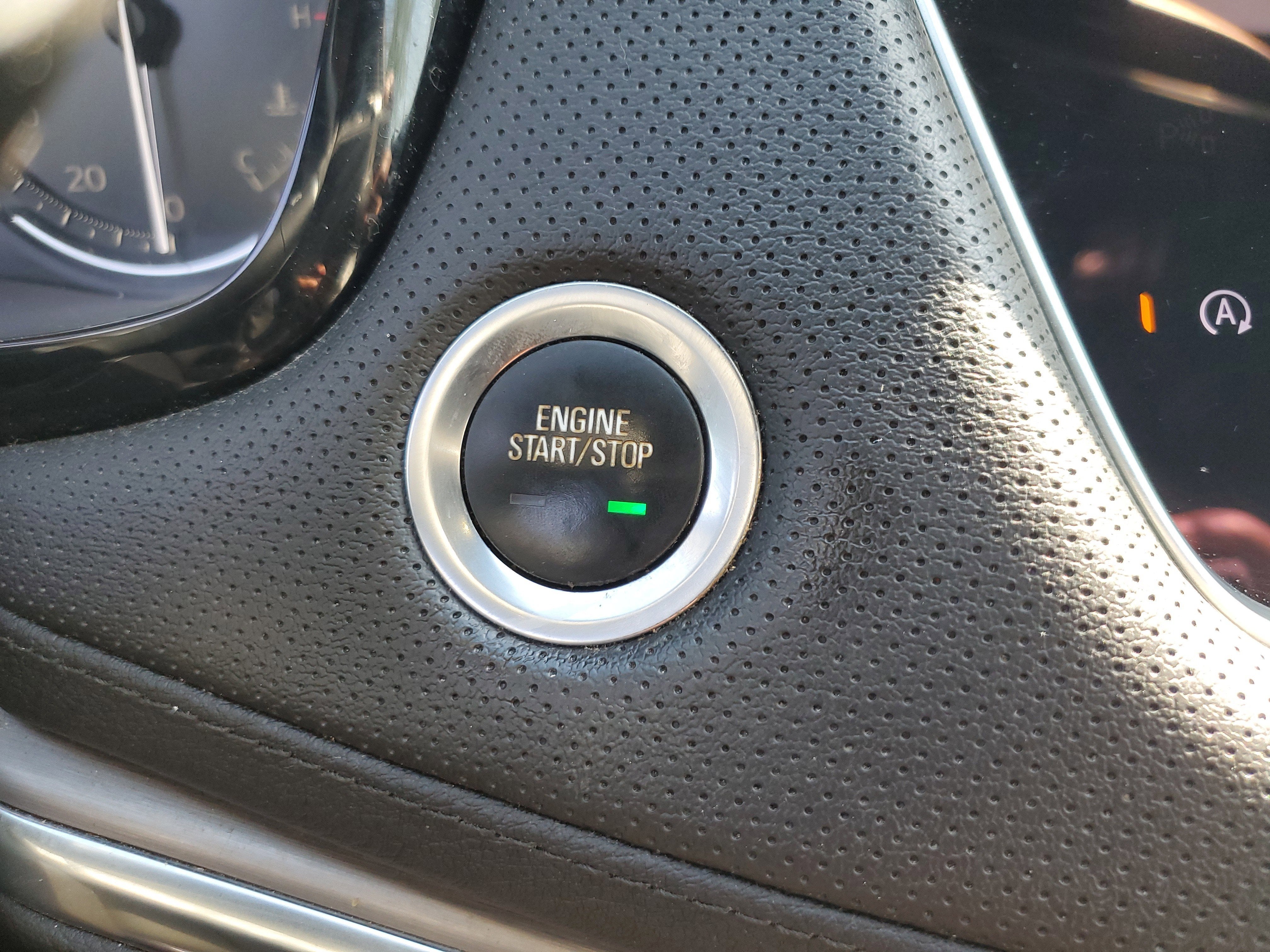 2023 Cadillac XT5 FWD Luxury