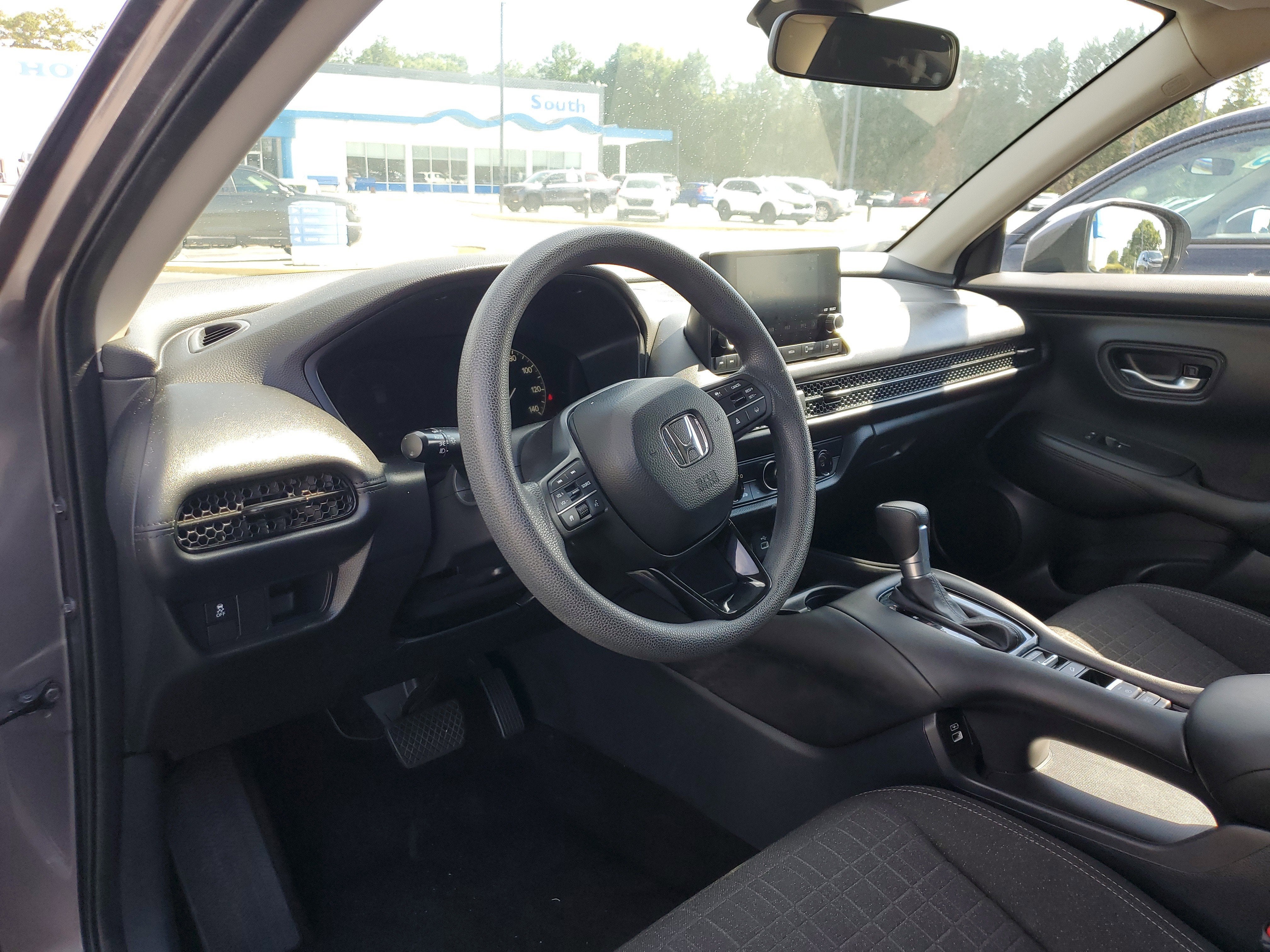 2023 Honda HR-V LX