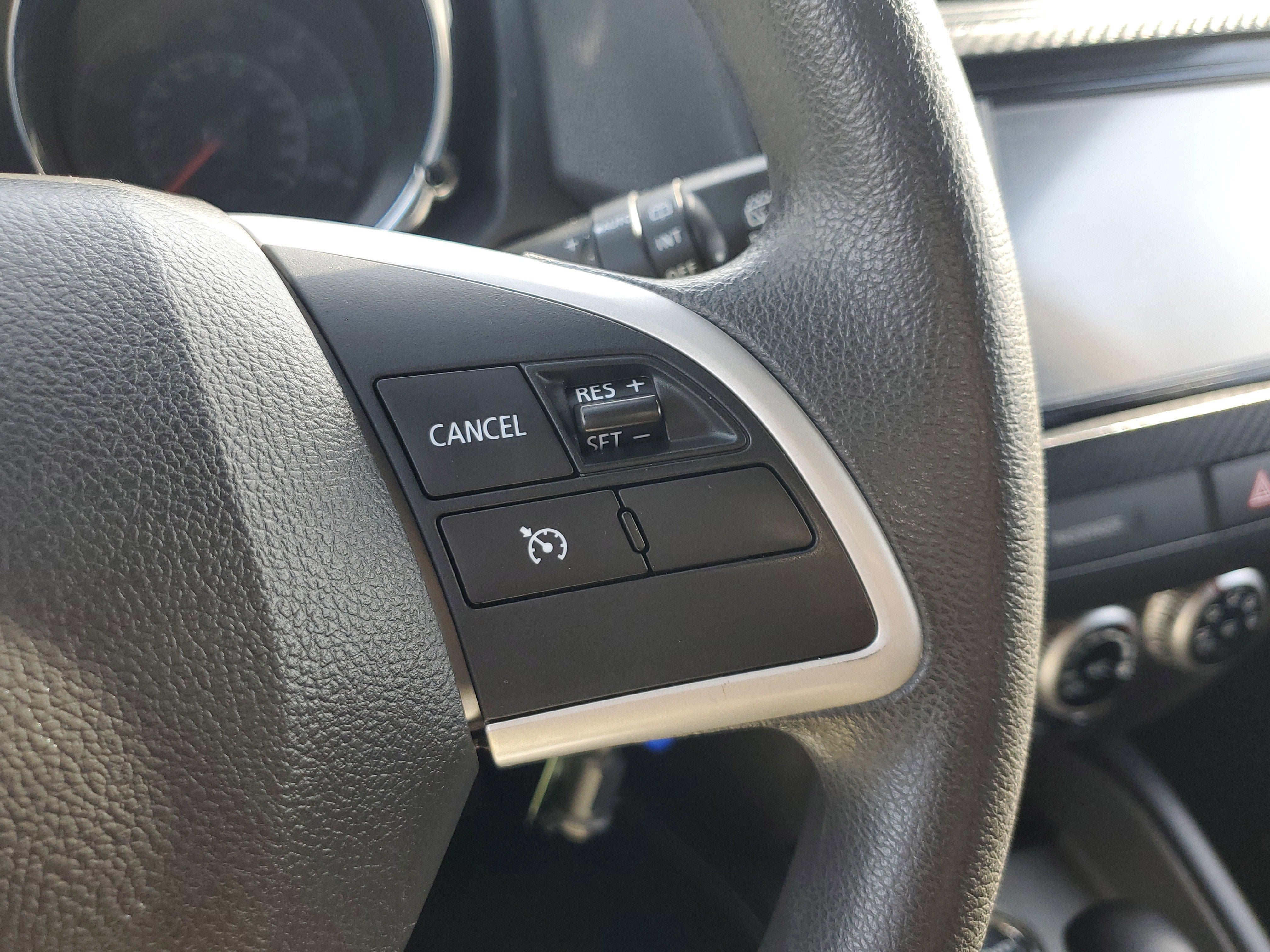 2023 Mitsubishi Outlander Sport Base