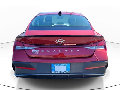 2025 Hyundai Elantra SEL Sport