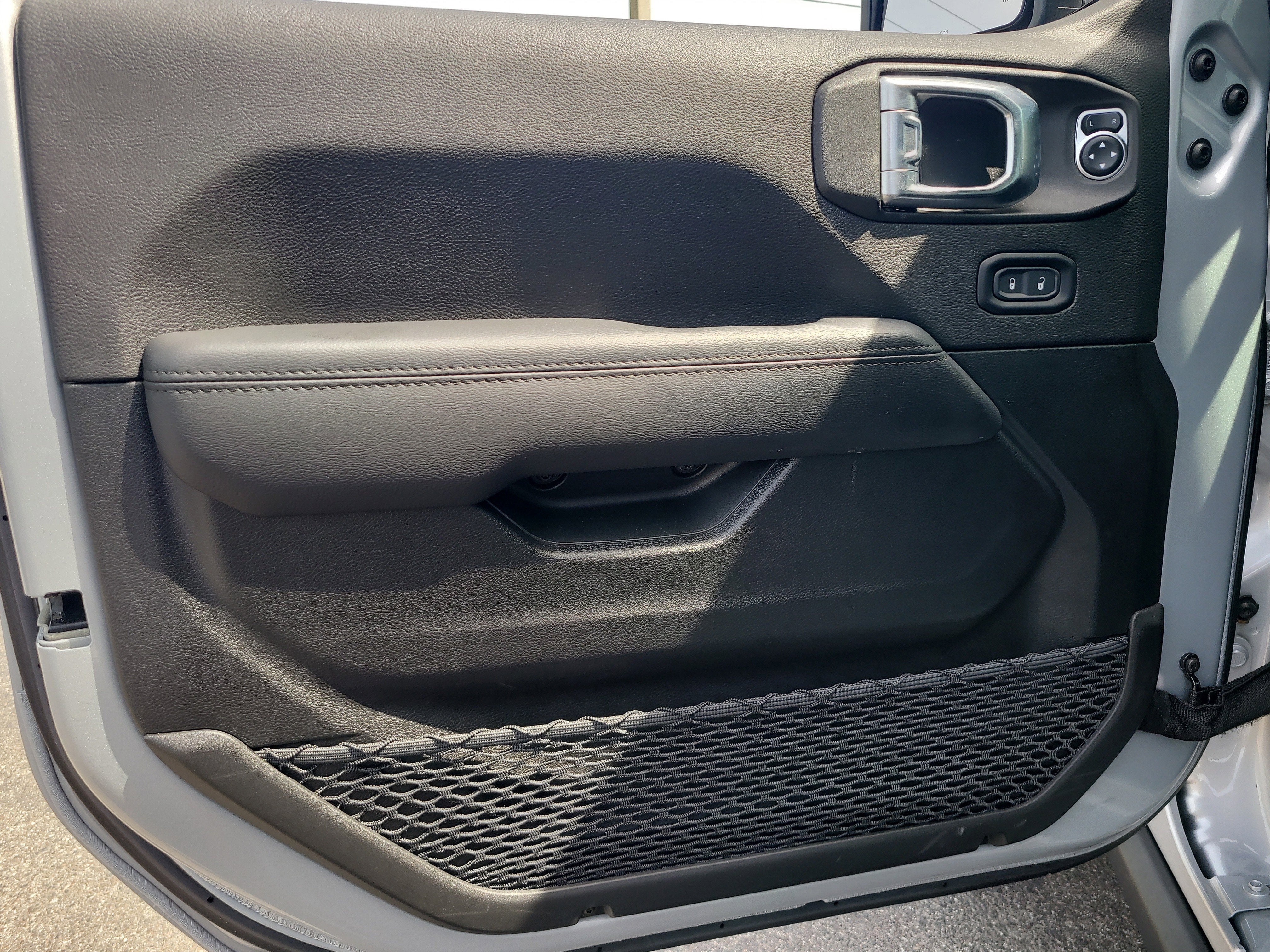 2023 Jeep Wrangler Sahara Altitude