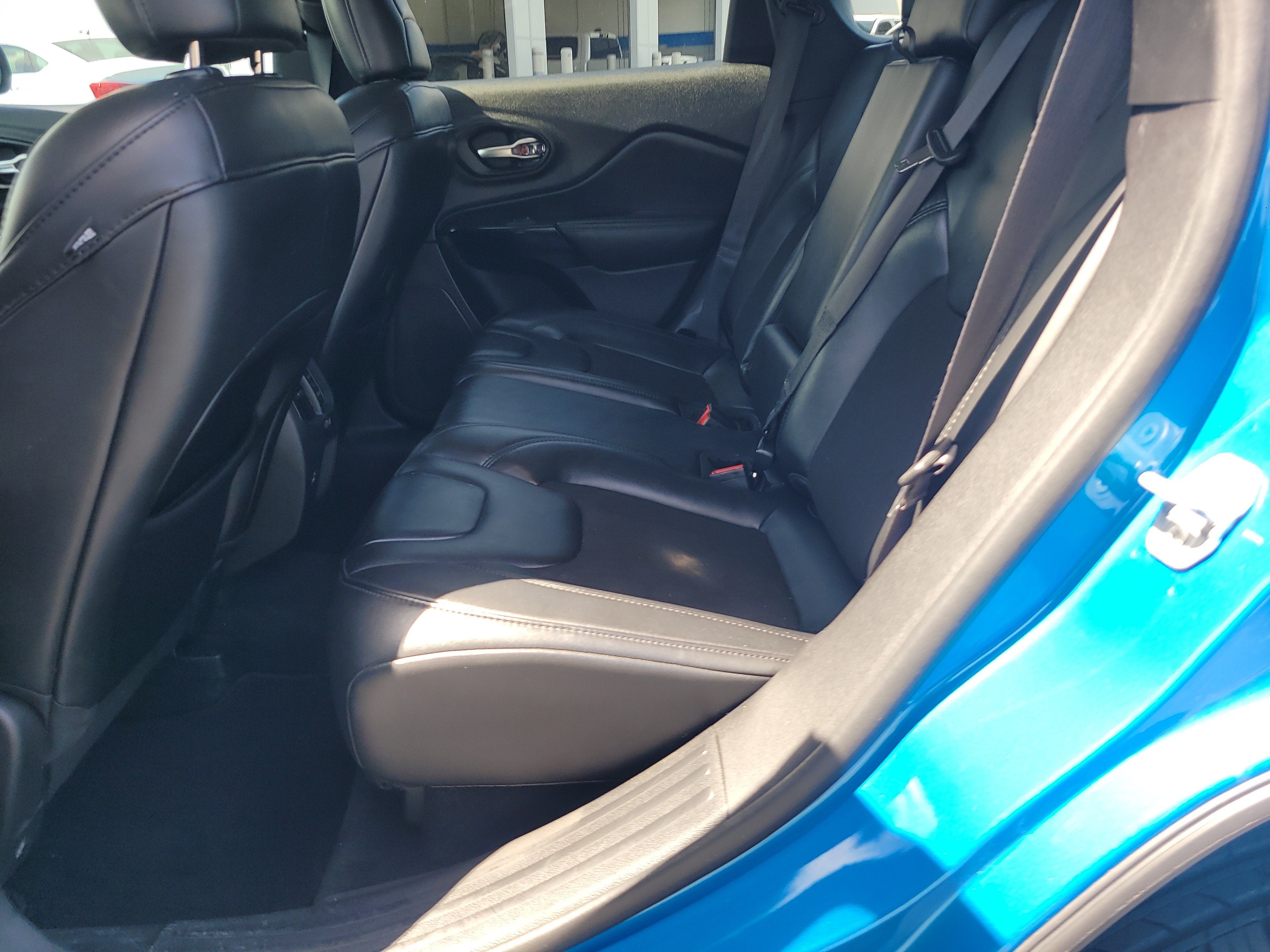 2021 Jeep Cherokee Altitude