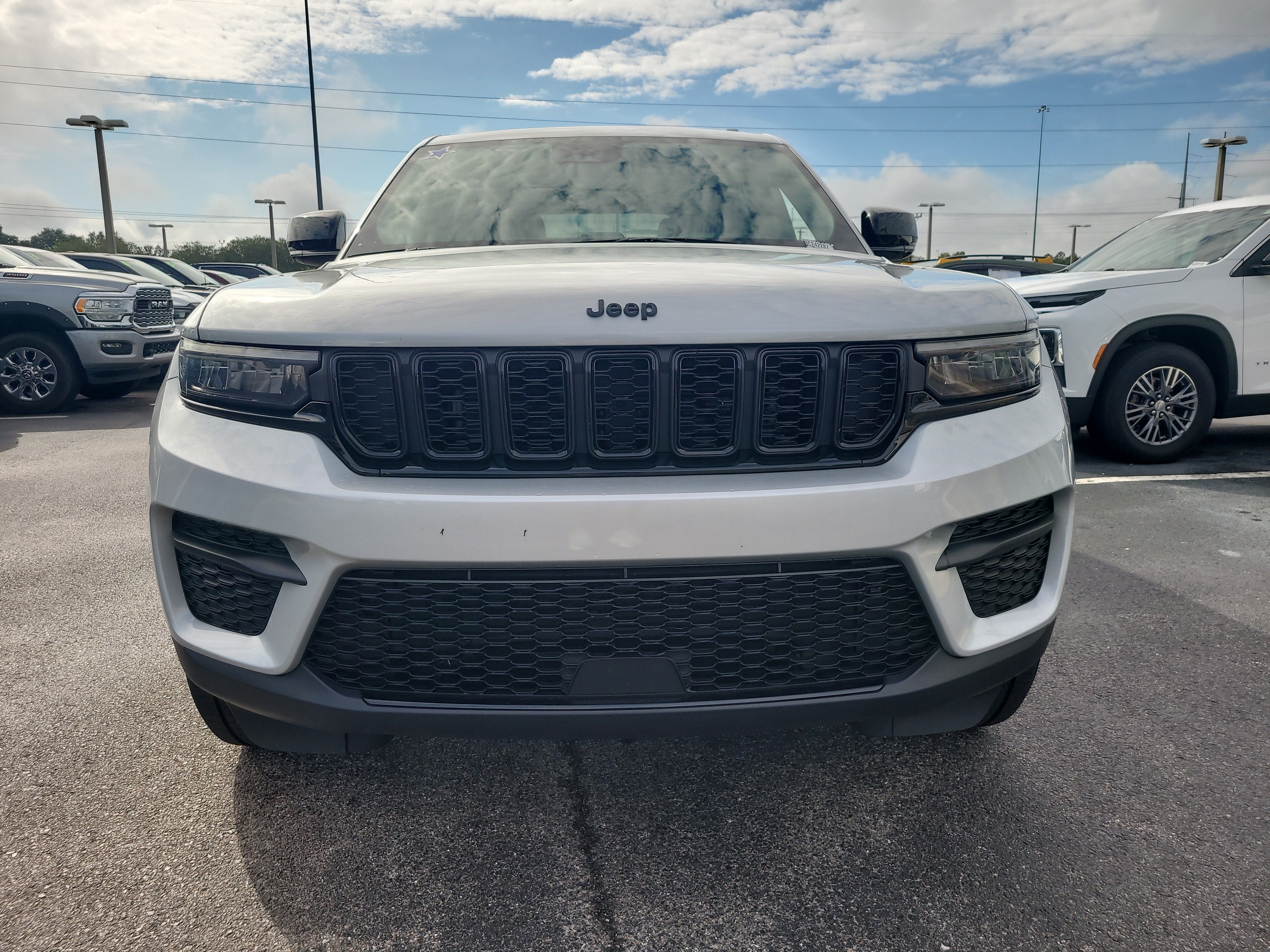2024 Jeep Grand Cherokee Altitude X