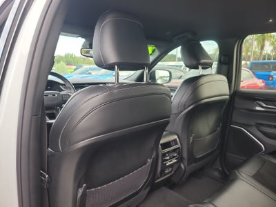2022 Jeep Grand Cherokee Altitude
