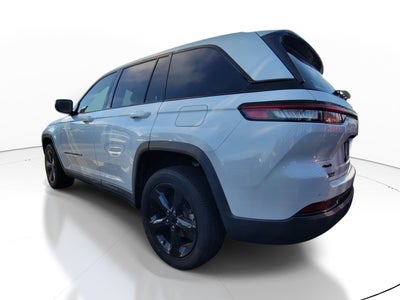 2022 Jeep Grand Cherokee Altitude