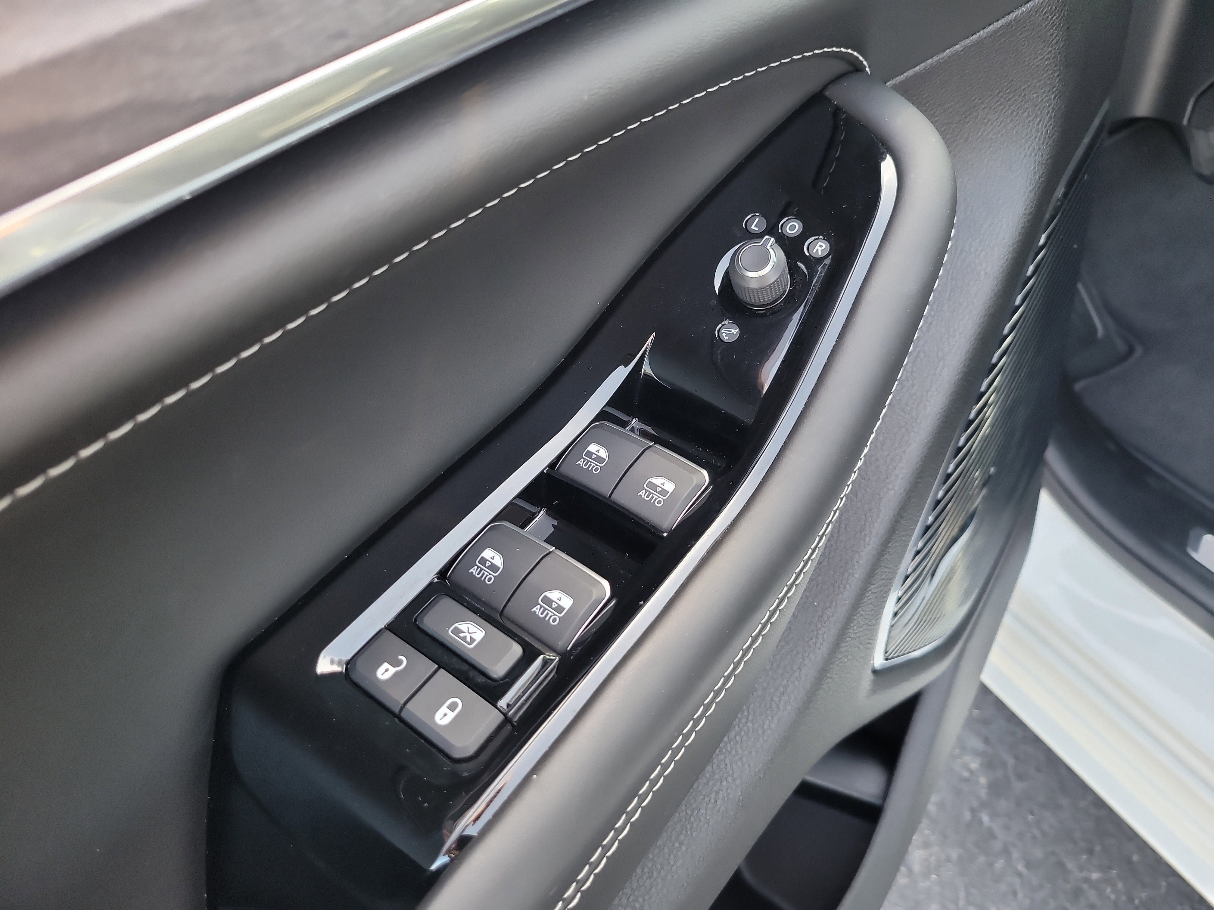 2023 Jeep Grand Cherokee 4xe Overland