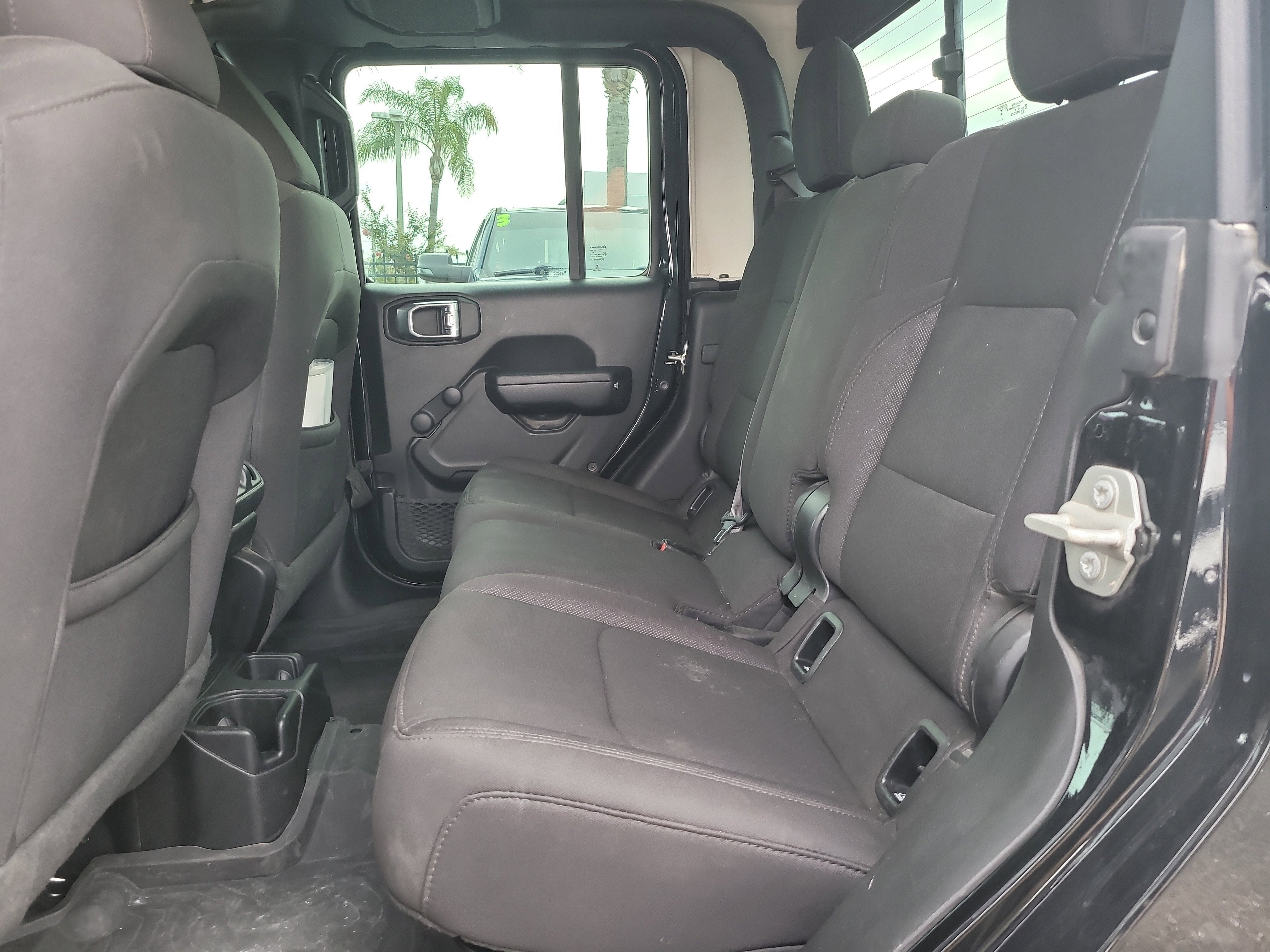 2023 Jeep Gladiator Sport